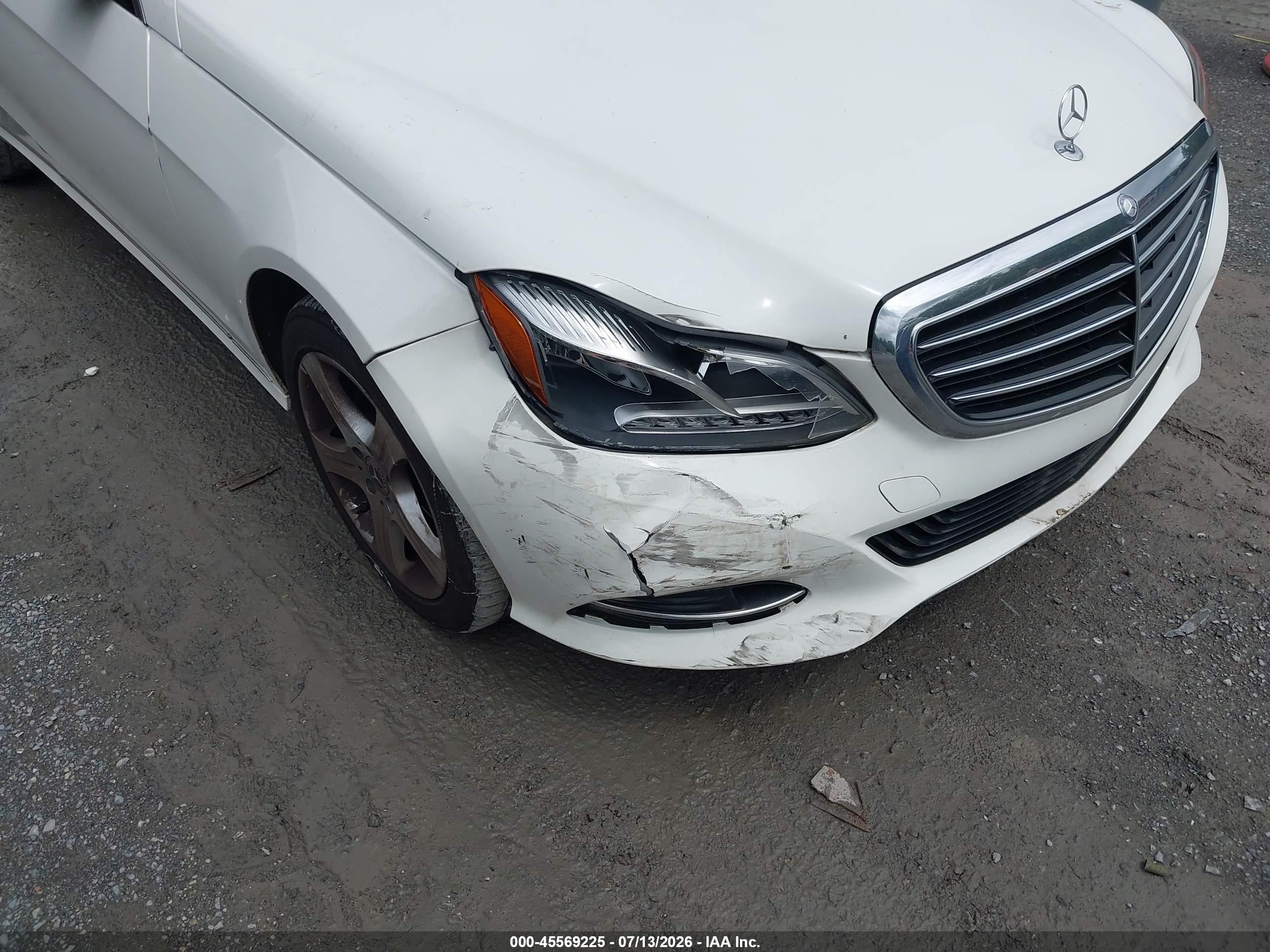 2014 Mercedes-benz E 350 4matic White vin: WDDHH8JB6EA903612