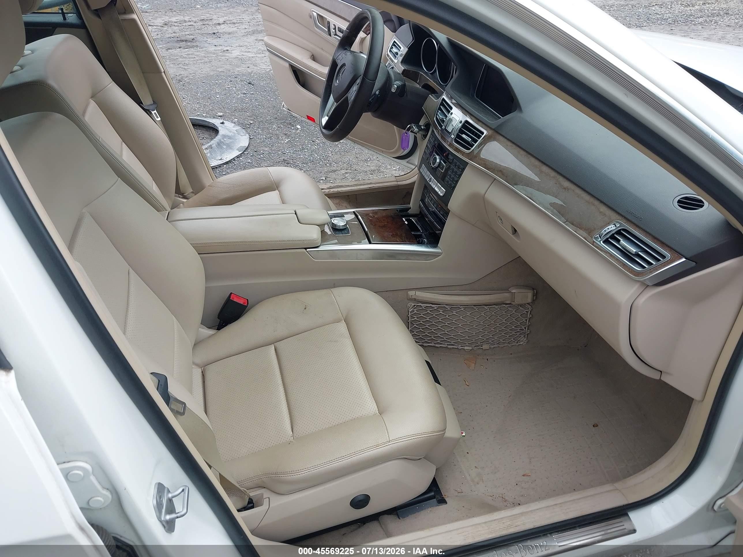 2014 Mercedes-benz E 350 4matic White vin: WDDHH8JB6EA903612
