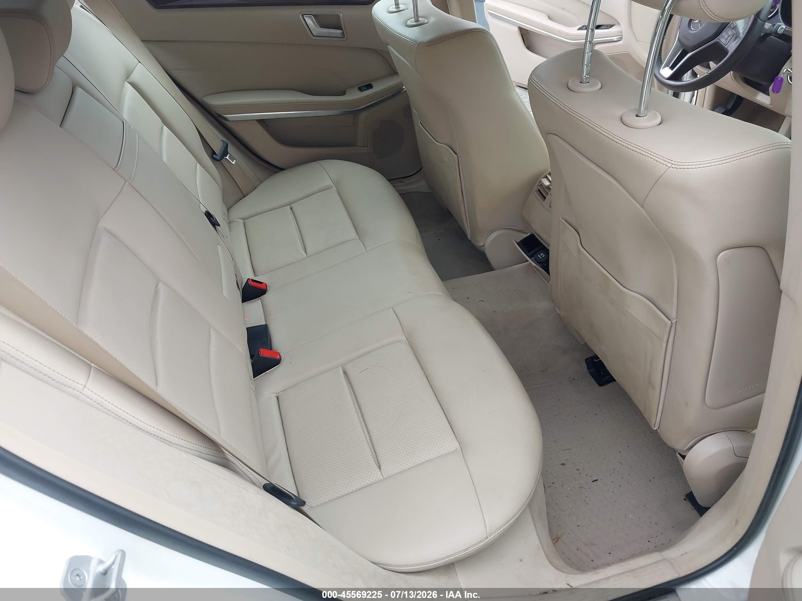 2014 Mercedes-benz E 350 4matic White vin: WDDHH8JB6EA903612