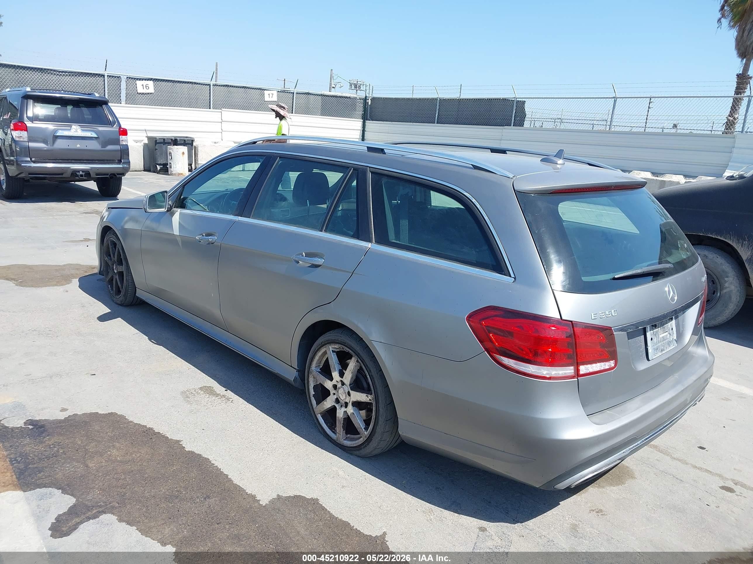 2015 Mercedes-benz E 350 4matic Серый vin: WDDHH8JB6FB117272