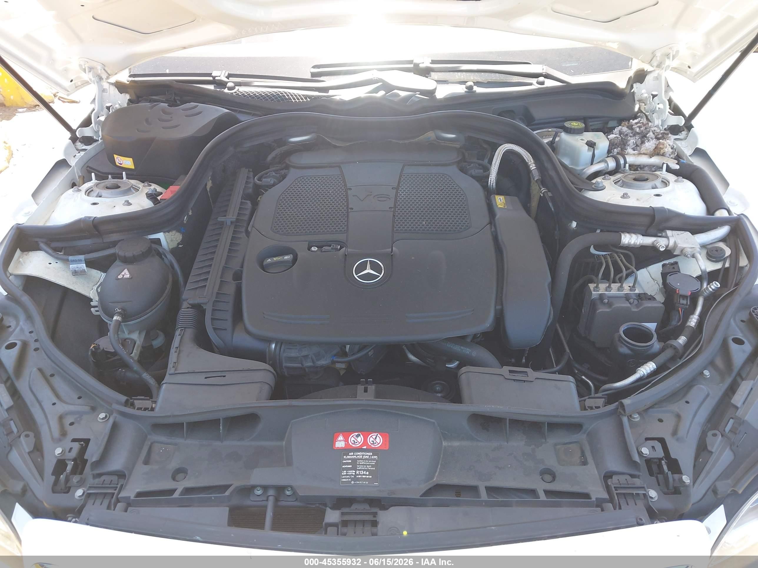 2014 Mercedes-benz E 350 4matic White vin: WDDHH8JB9EA806629