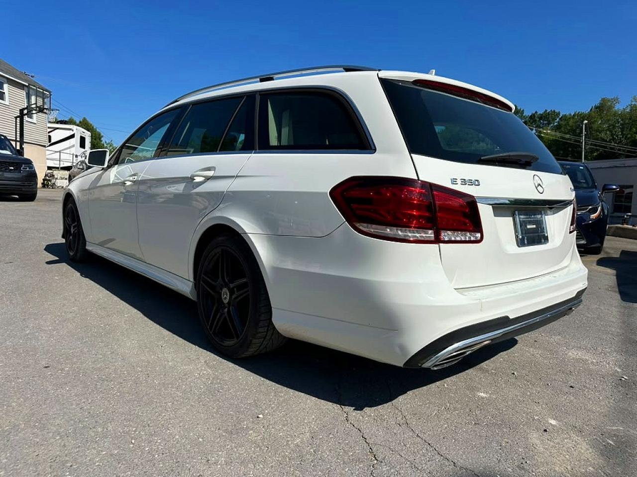 2015 Mercedes-benz E 350 4matic Wagon White vin: WDDHH8JB9FB083523