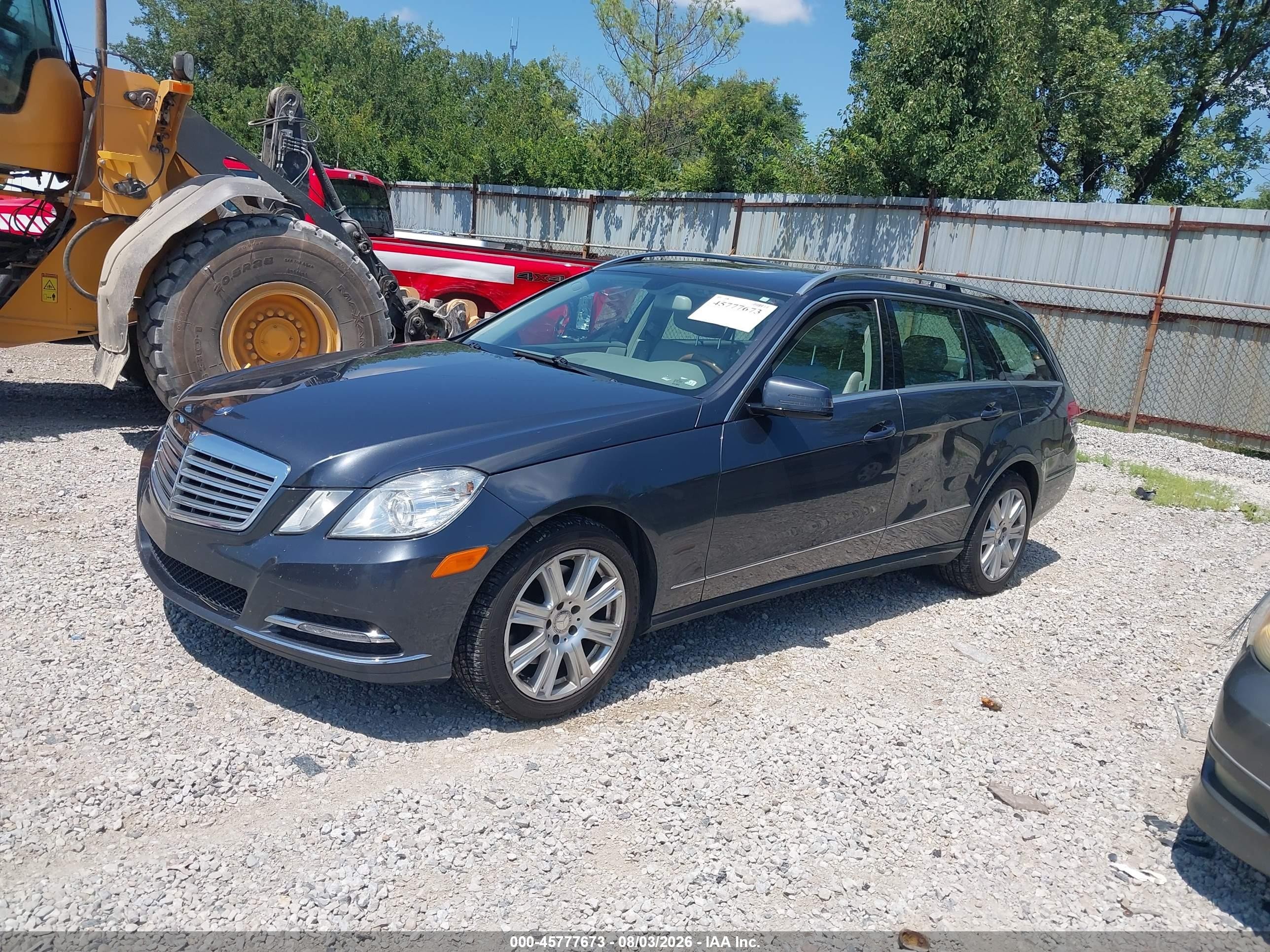 2013 Mercedes-benz E 350 4matic Blue vin: WDDHH8JBXDA728778