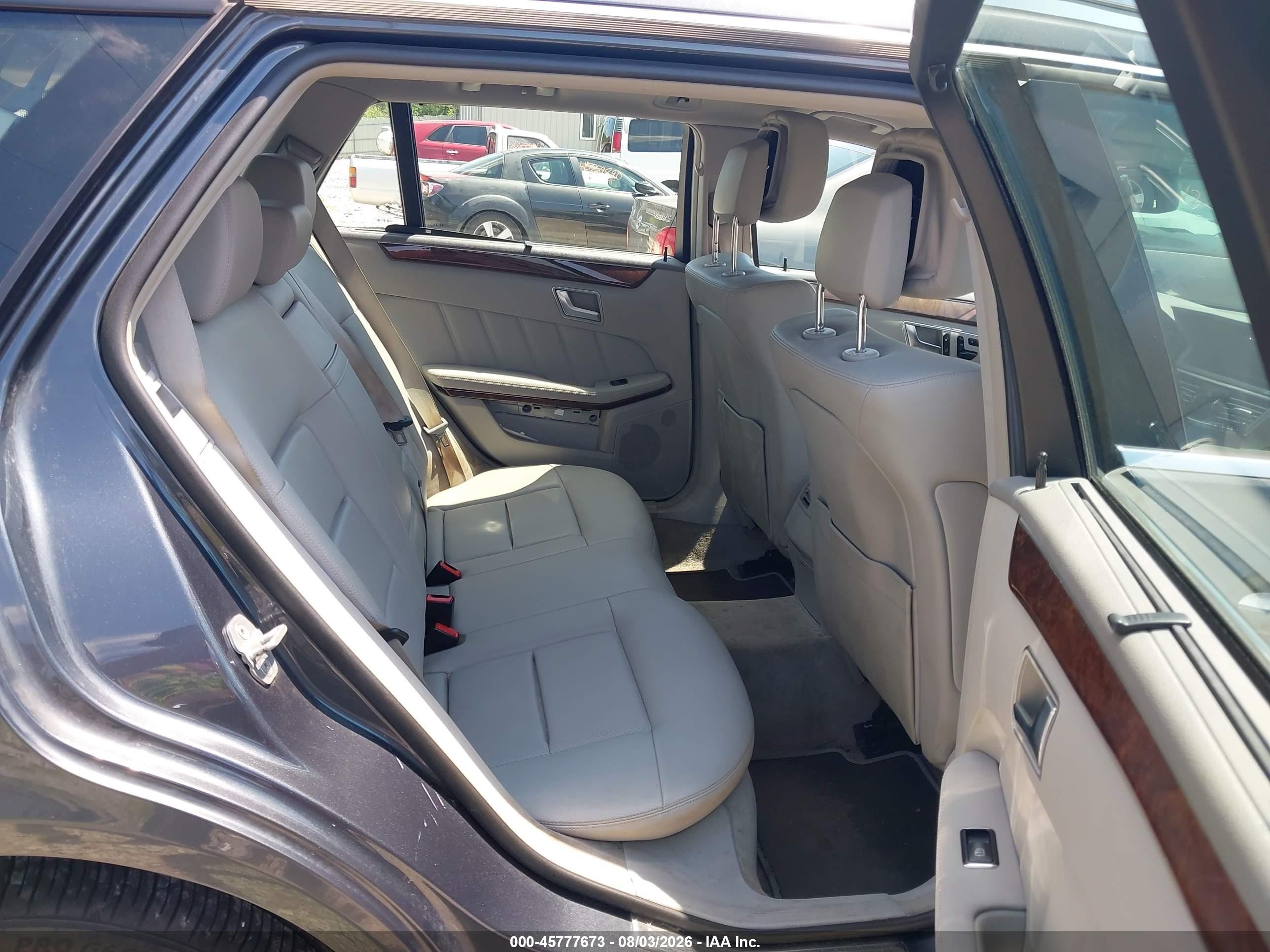 2013 Mercedes-benz E 350 4matic Blue vin: WDDHH8JBXDA728778