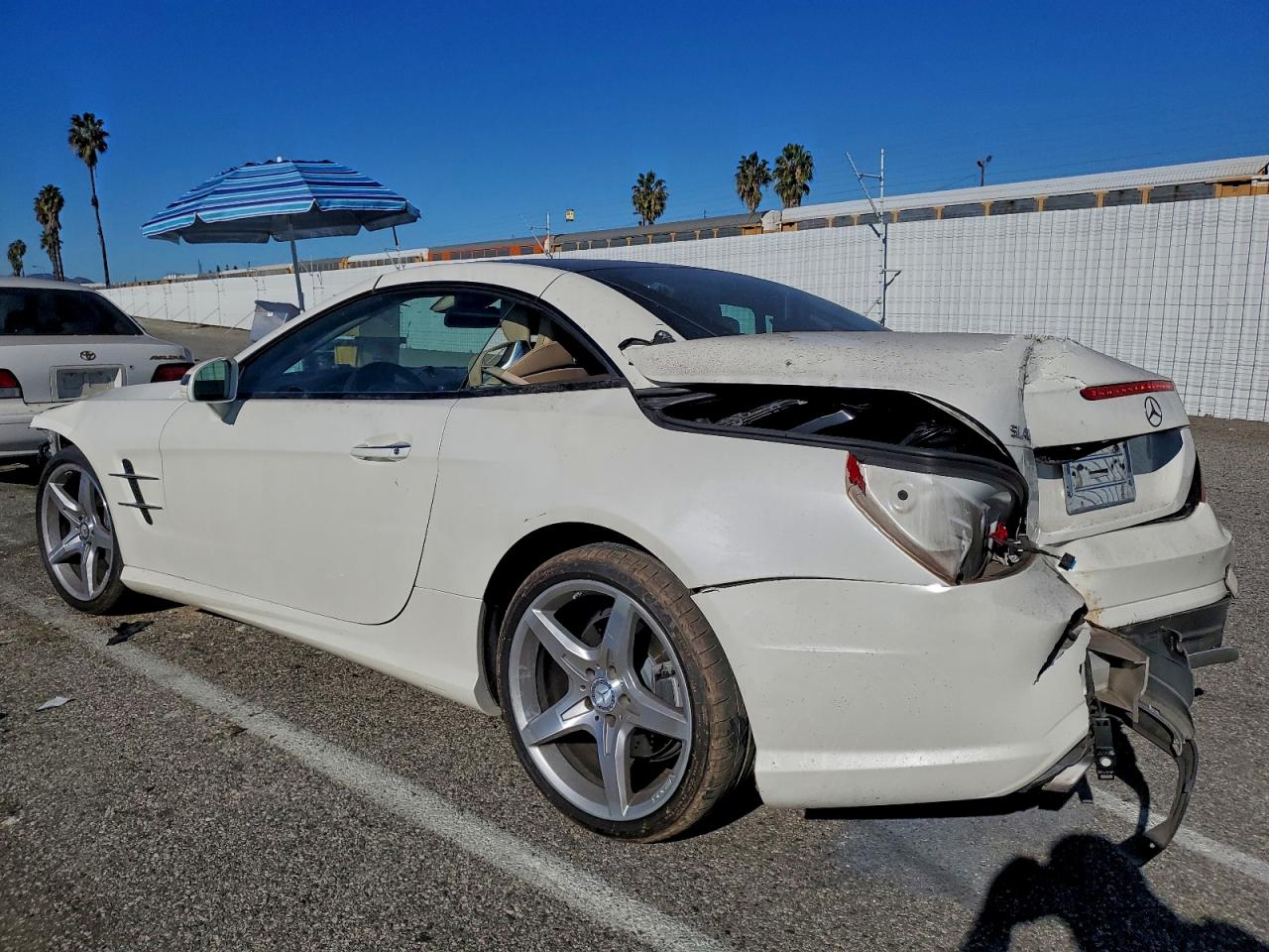 2015 Mercedes-benz Sl 400 White vin: WDDJK6FA0FF033545