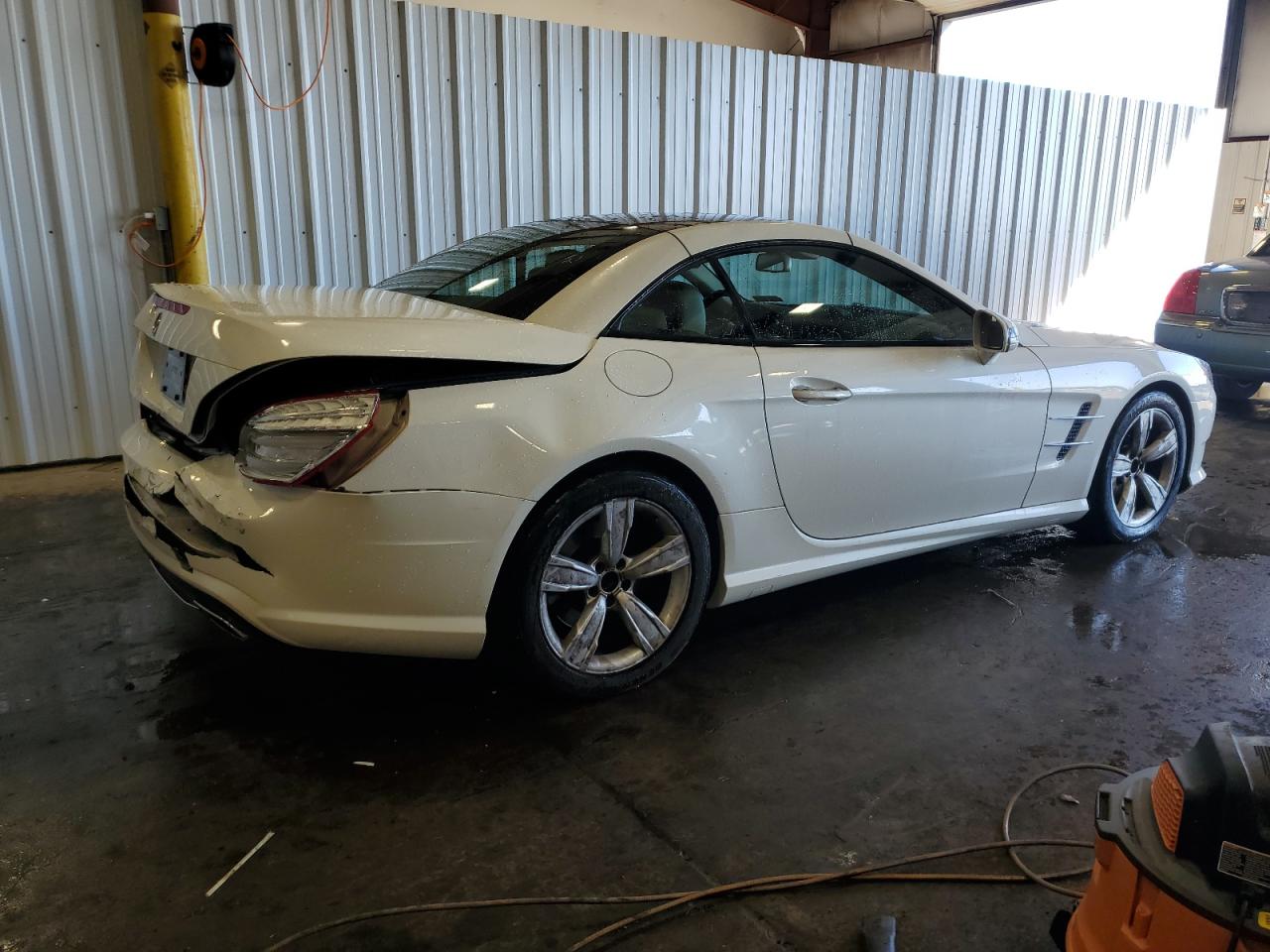 2015 Mercedes-benz Sl 400 White vin: WDDJK6FA1FF035112
