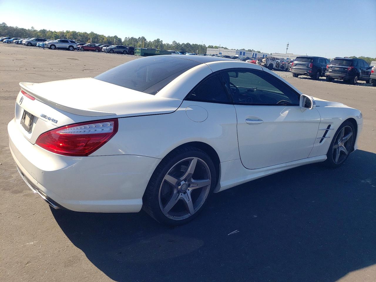 2015 Mercedes Benz Sl 400 White vin: WDDJK6FA5FF030852