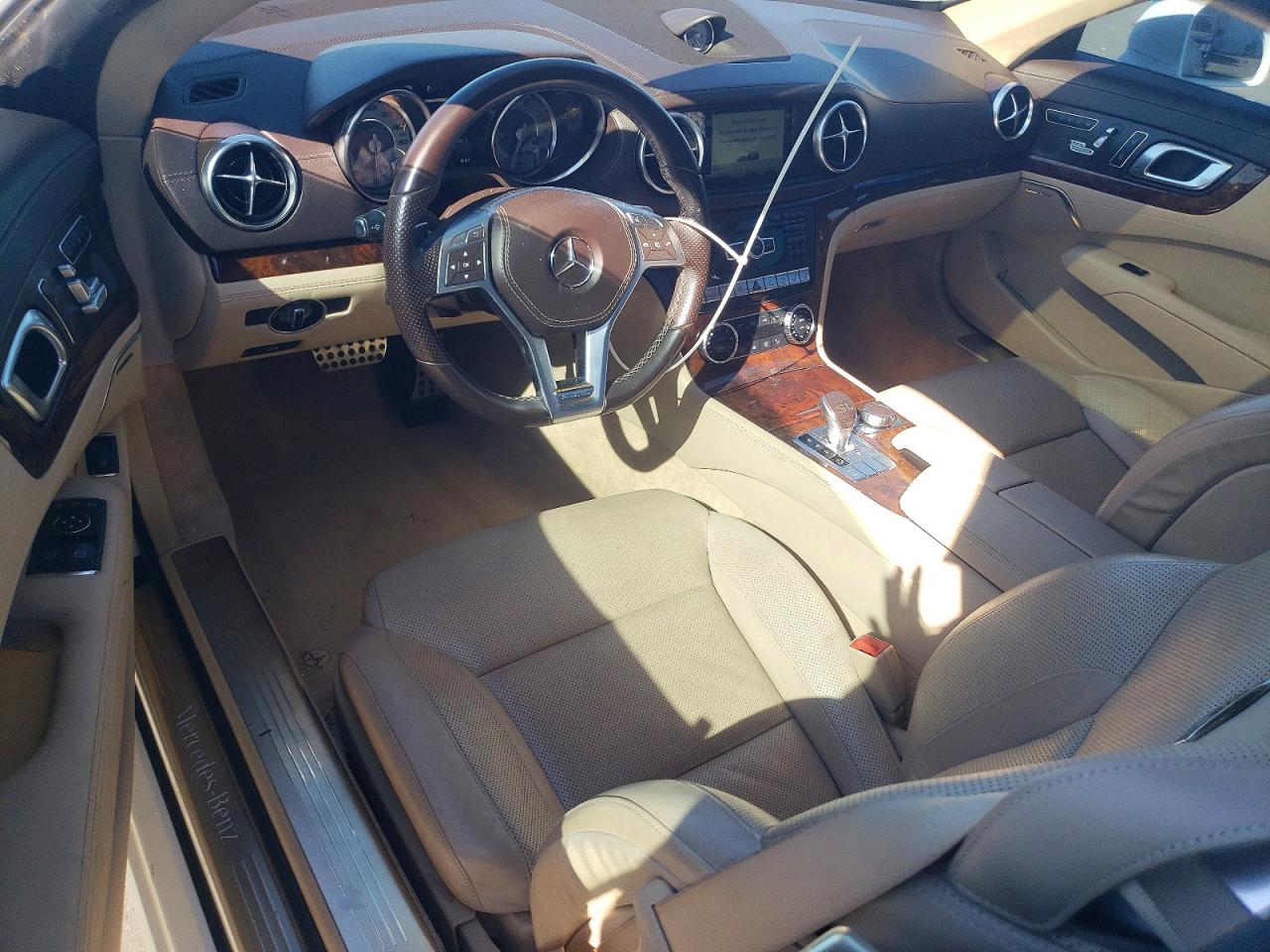 2015 Mercedes Benz Sl 400 White vin: WDDJK6FA5FF030852