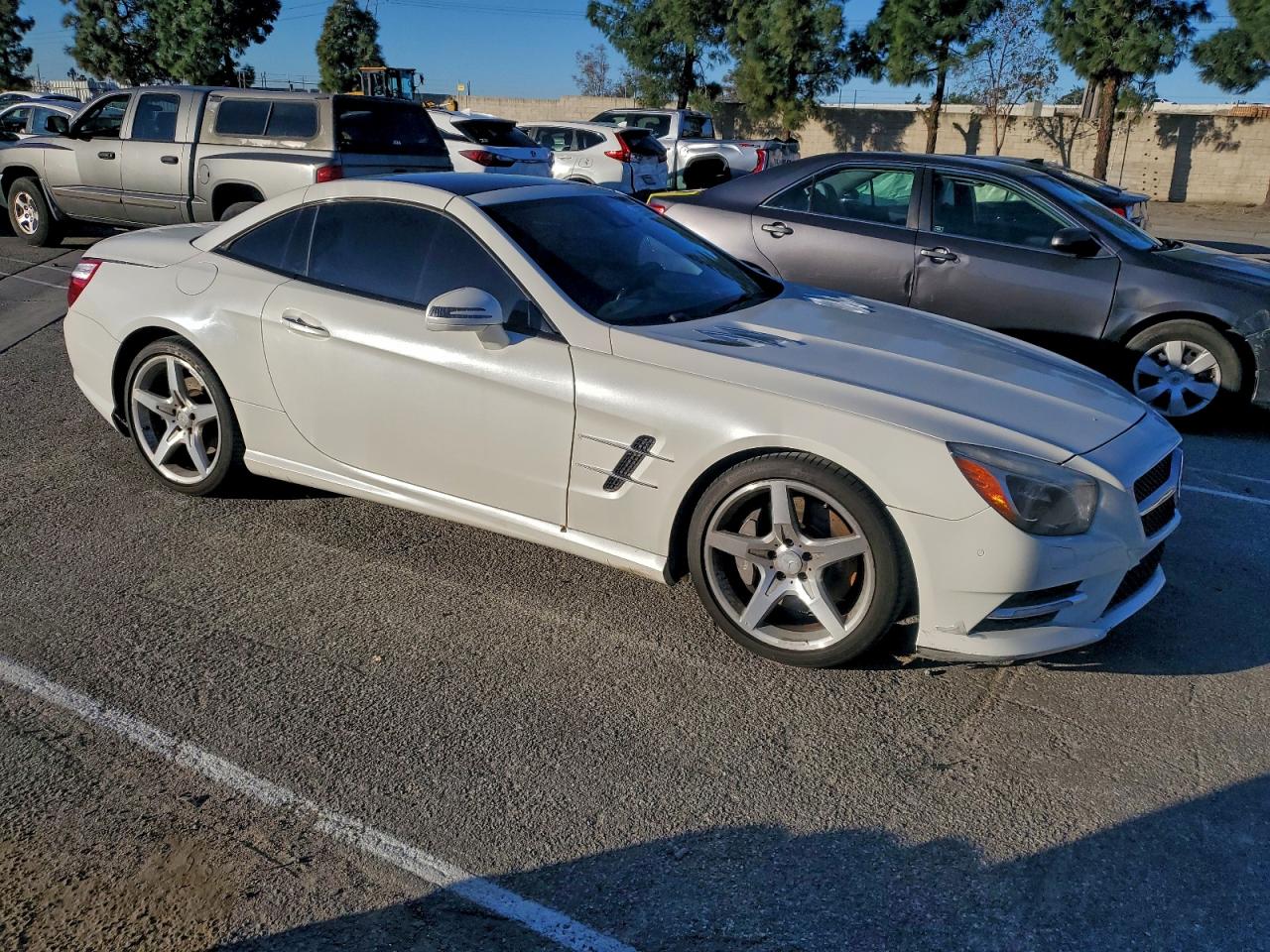 2015 Mercedes-benz Sl 400 White vin: WDDJK6FA9FF030711