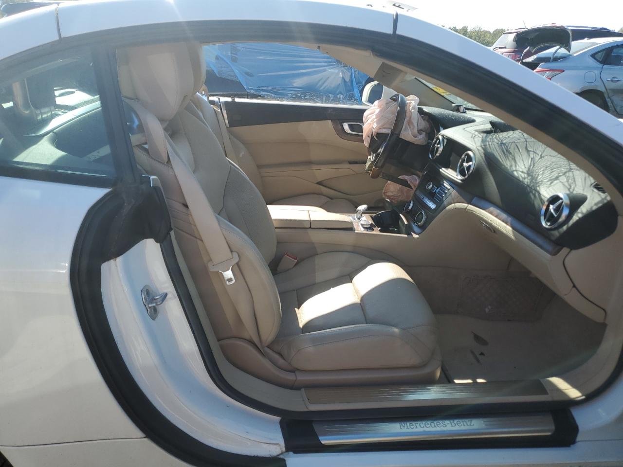 2014 Mercedes-benz Sl 550 White vin: WDDJK7DA0EF021533