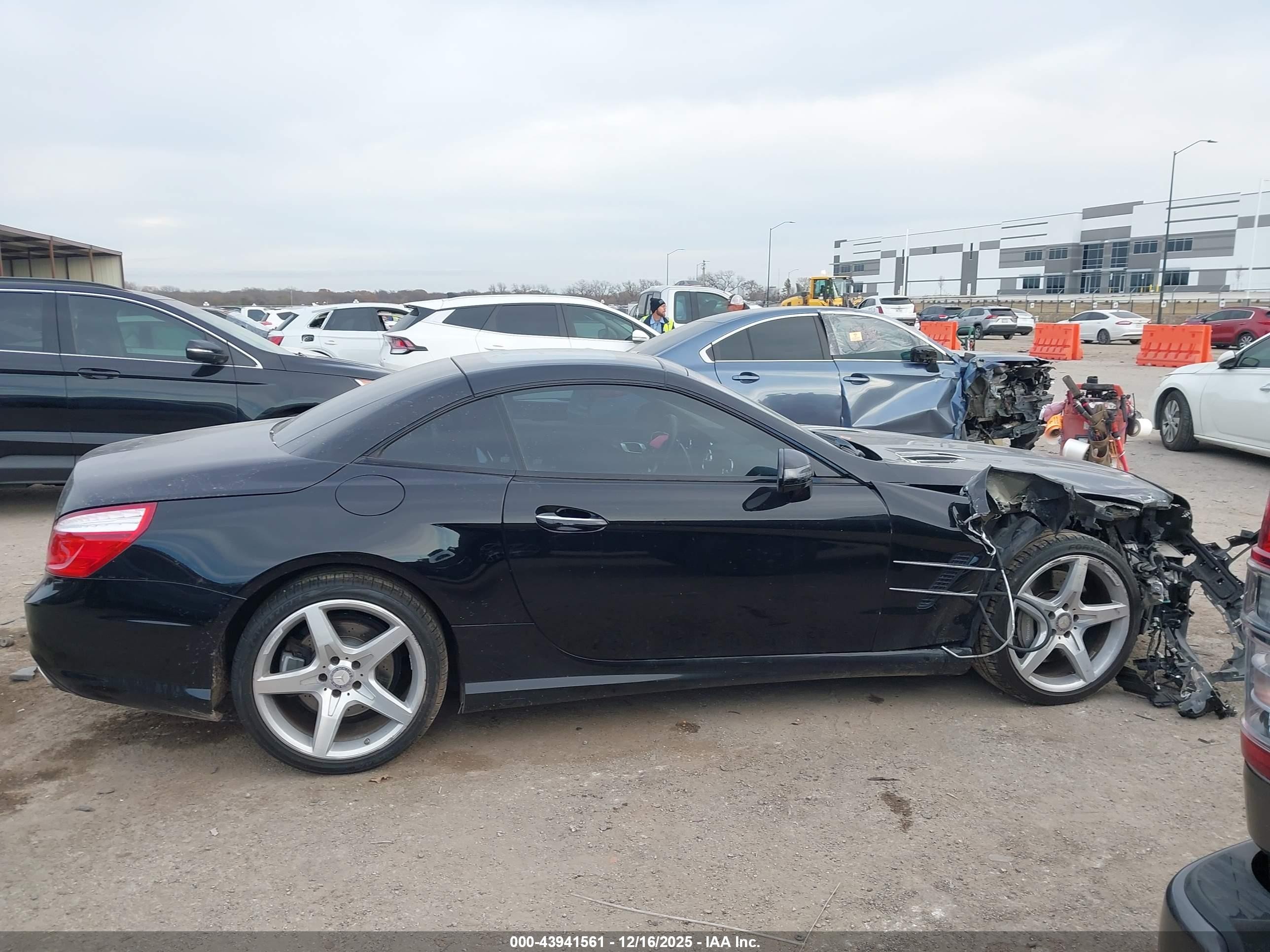 2014 Mercedes-benz Sl 550   Black vin: WDDJK7DA1EF025607