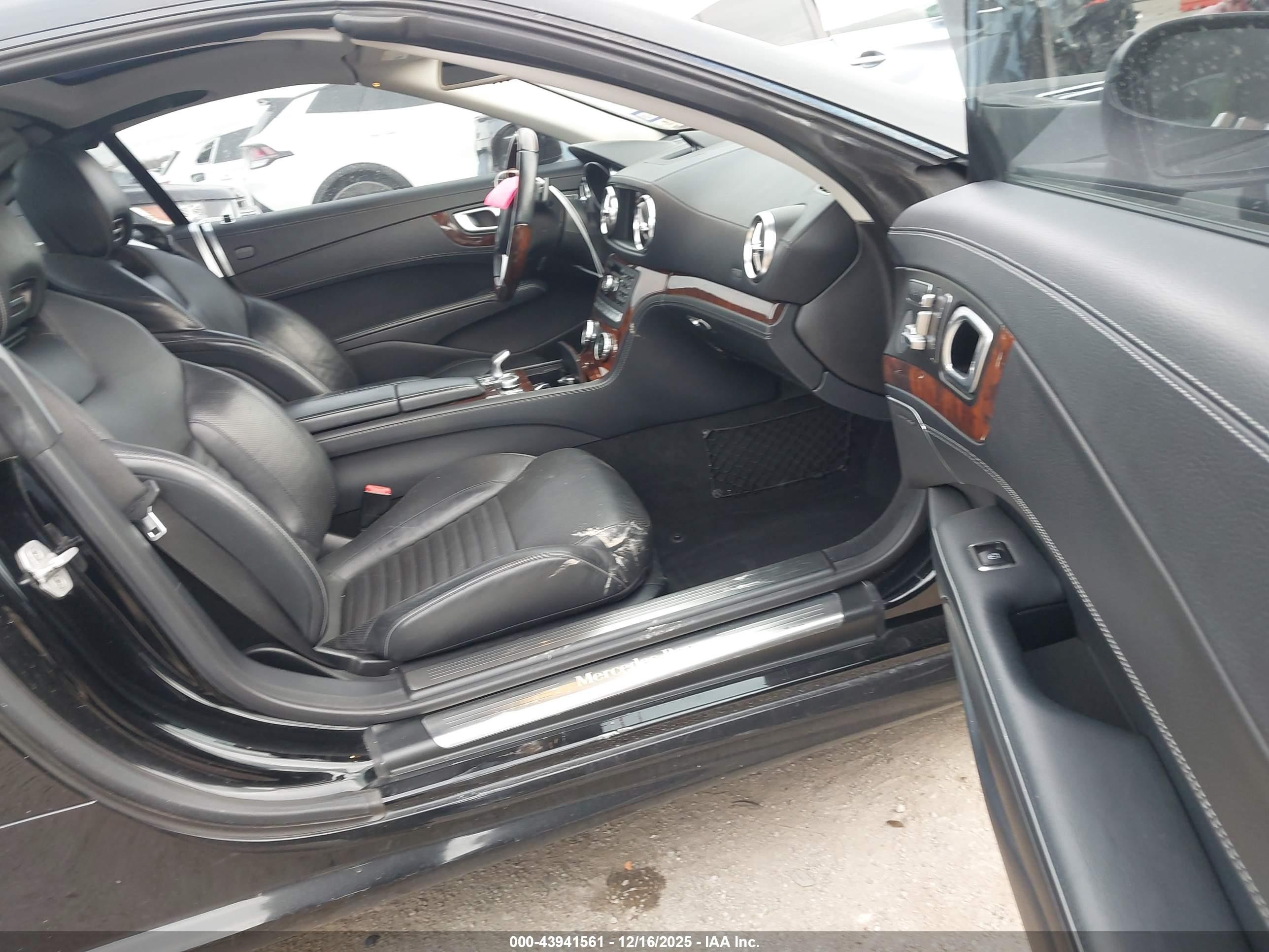 2014 Mercedes-benz Sl 550   Black vin: WDDJK7DA1EF025607