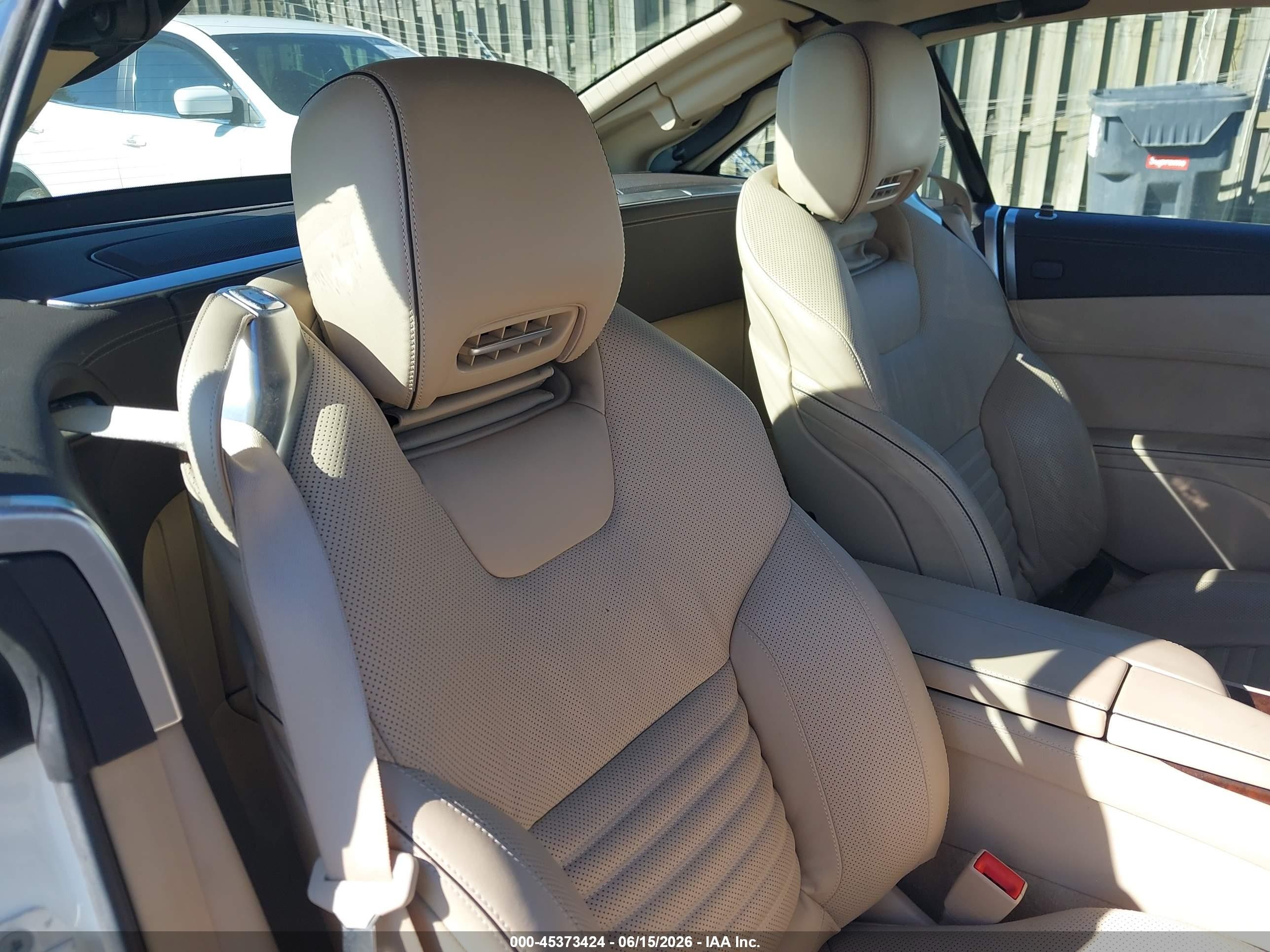 2015 Mercedes-benz Sl 550 Белый vin: WDDJK7DA1FF037094