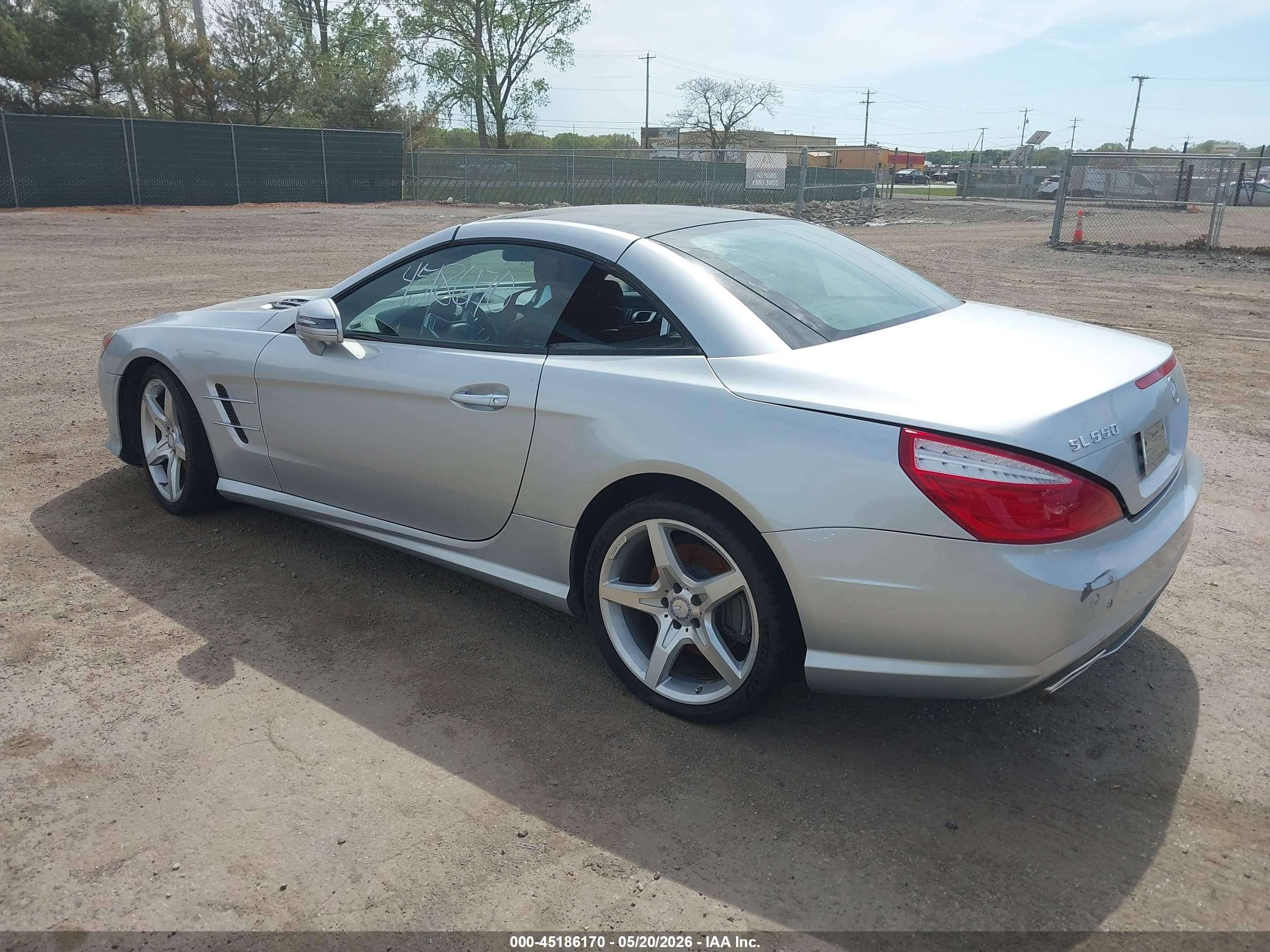 2013 Mercedes-benz Sl 550   Silver vin: WDDJK7DA2DF021015