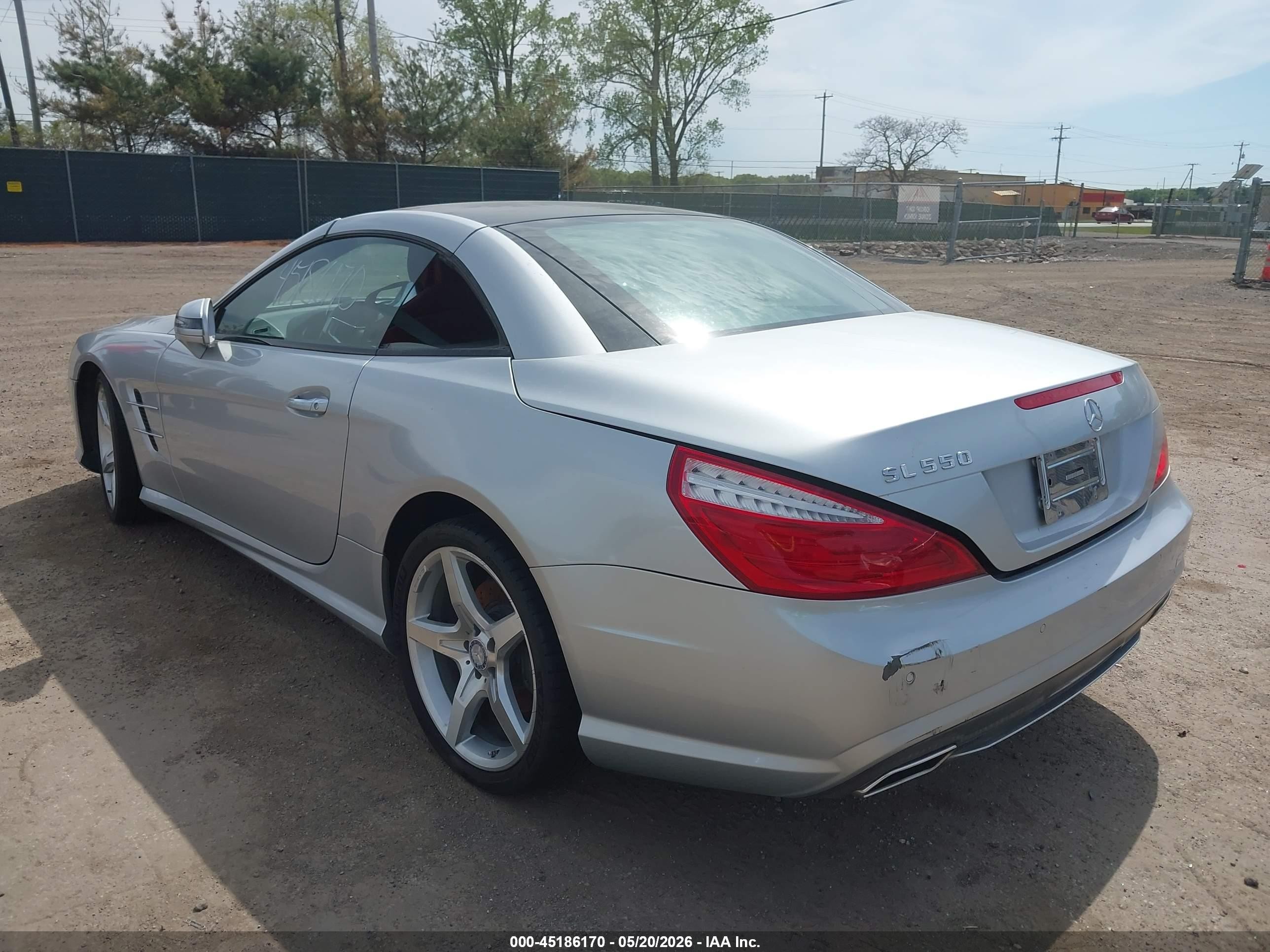 2013 Mercedes-benz Sl 550   Silver vin: WDDJK7DA2DF021015