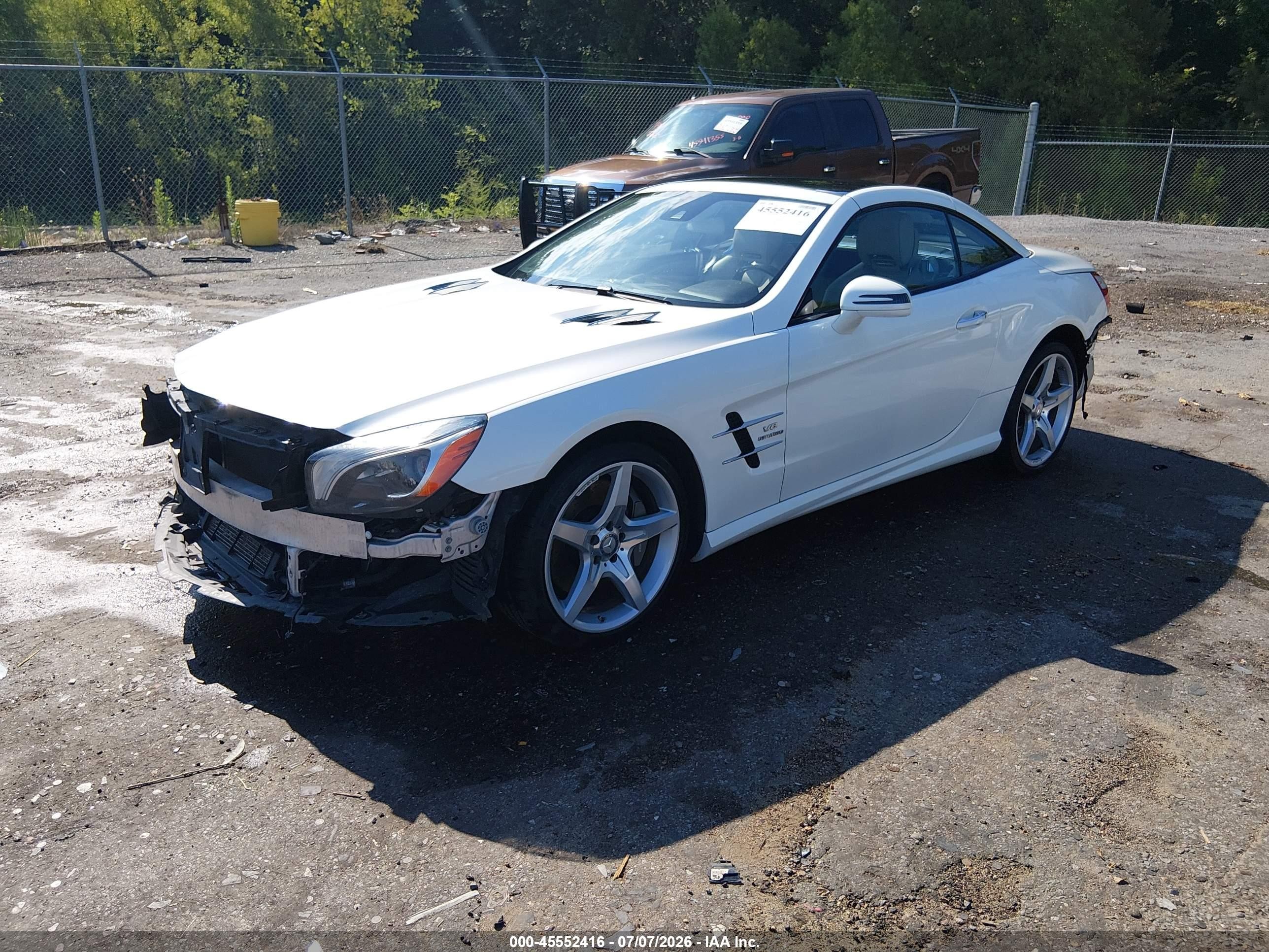 2014 Mercedes-benz Sl 550   Белый vin: WDDJK7DA2EF023669