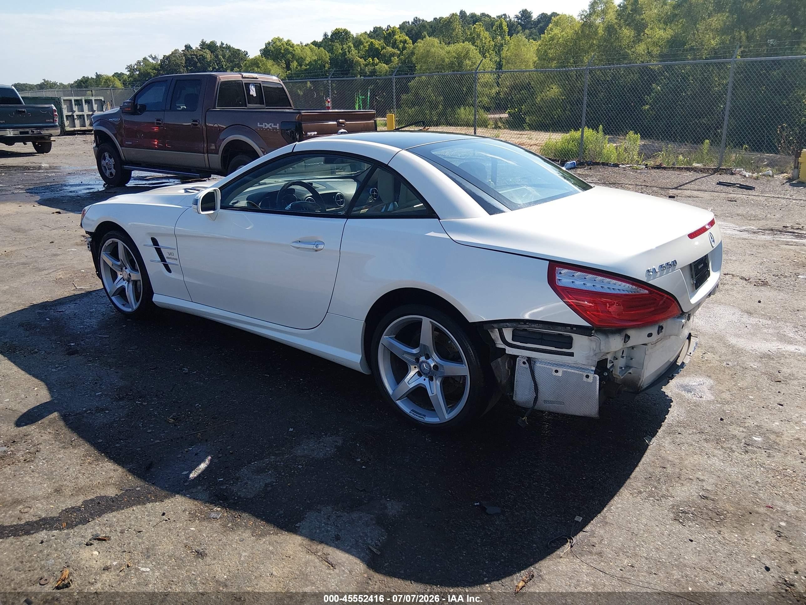 2014 Mercedes-benz Sl 550   Белый vin: WDDJK7DA2EF023669