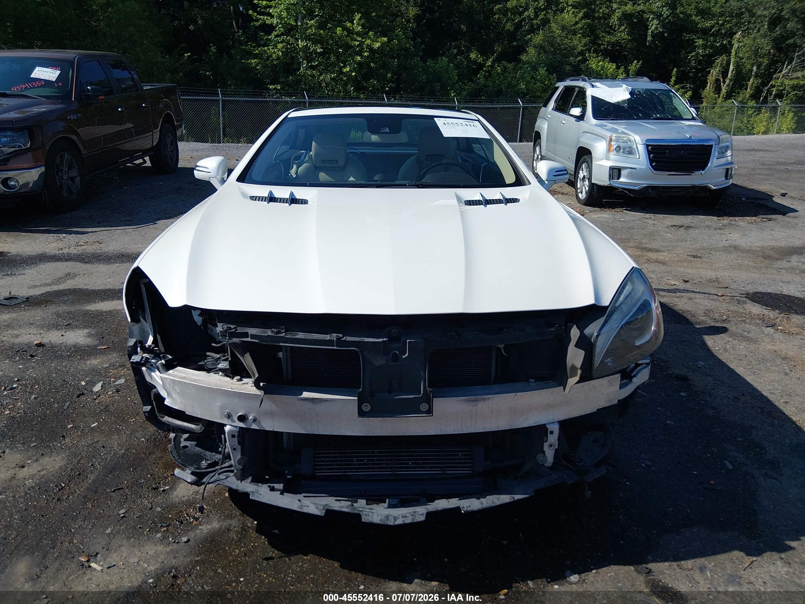 2014 Mercedes-benz Sl 550   Белый vin: WDDJK7DA2EF023669
