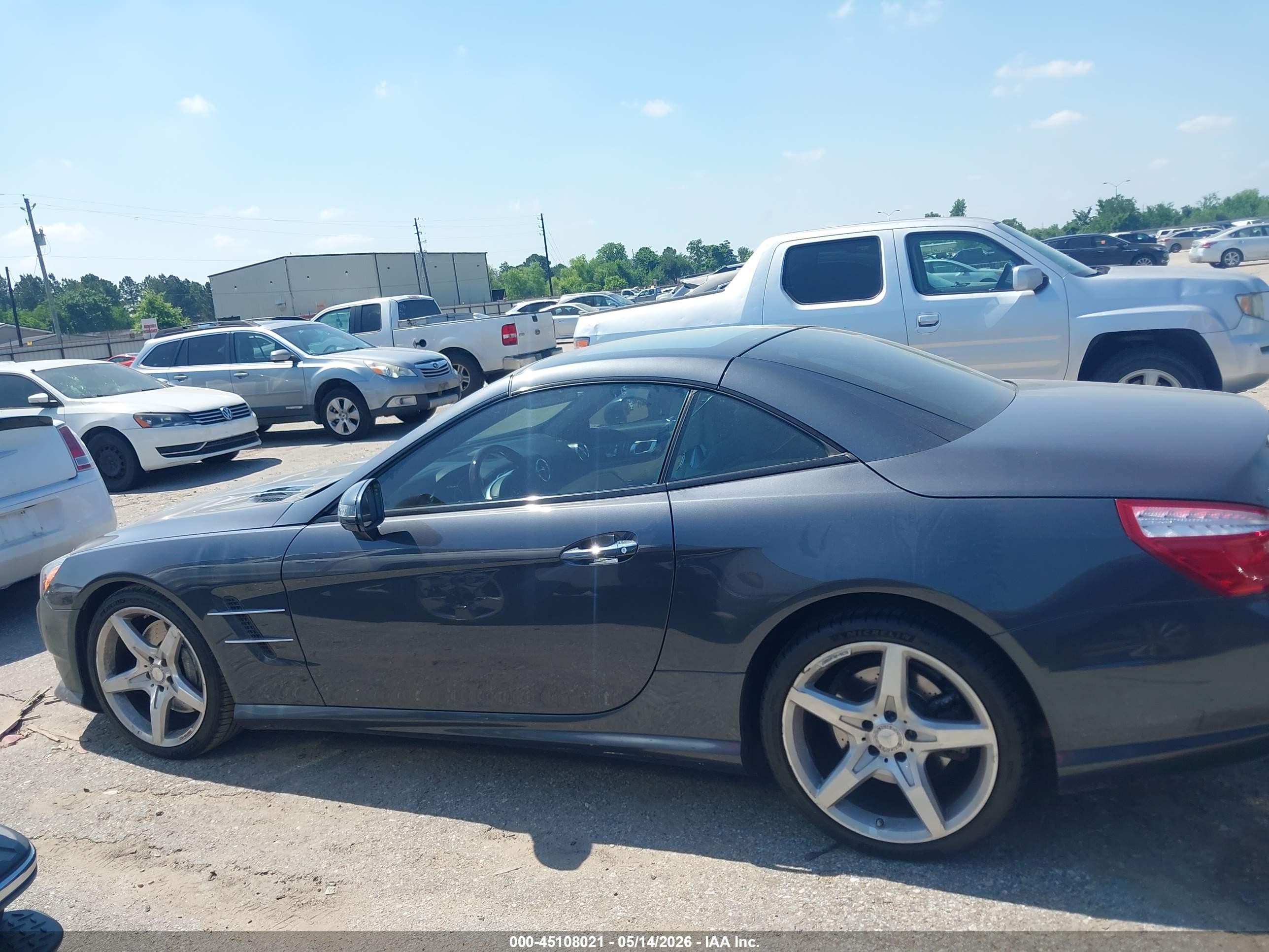 2013 Mercedes-benz Sl 550   Gray vin: WDDJK7DA3DF008287