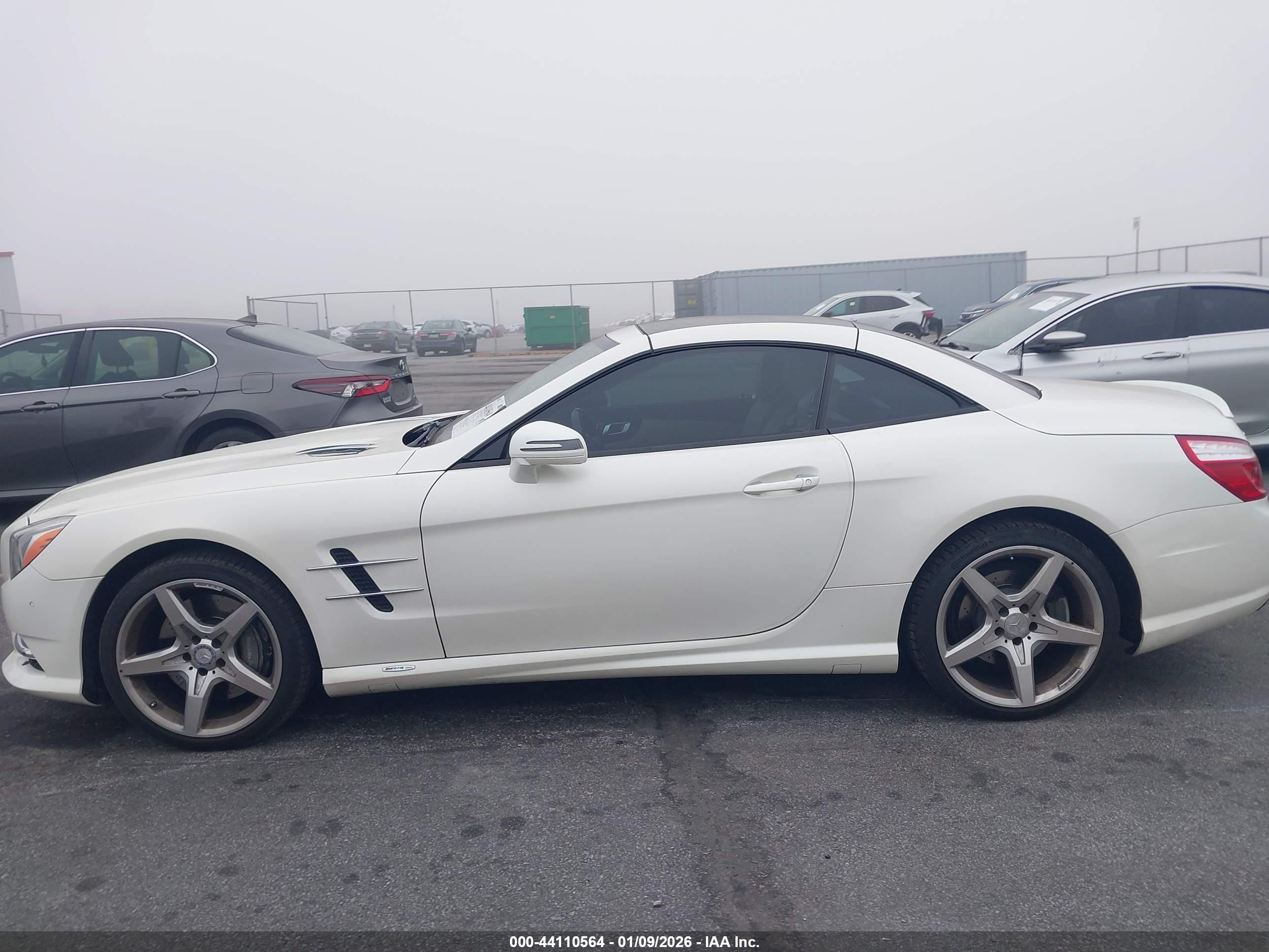 2014 Mercedes-benz Sl 550   White vin: WDDJK7DA3EF026094