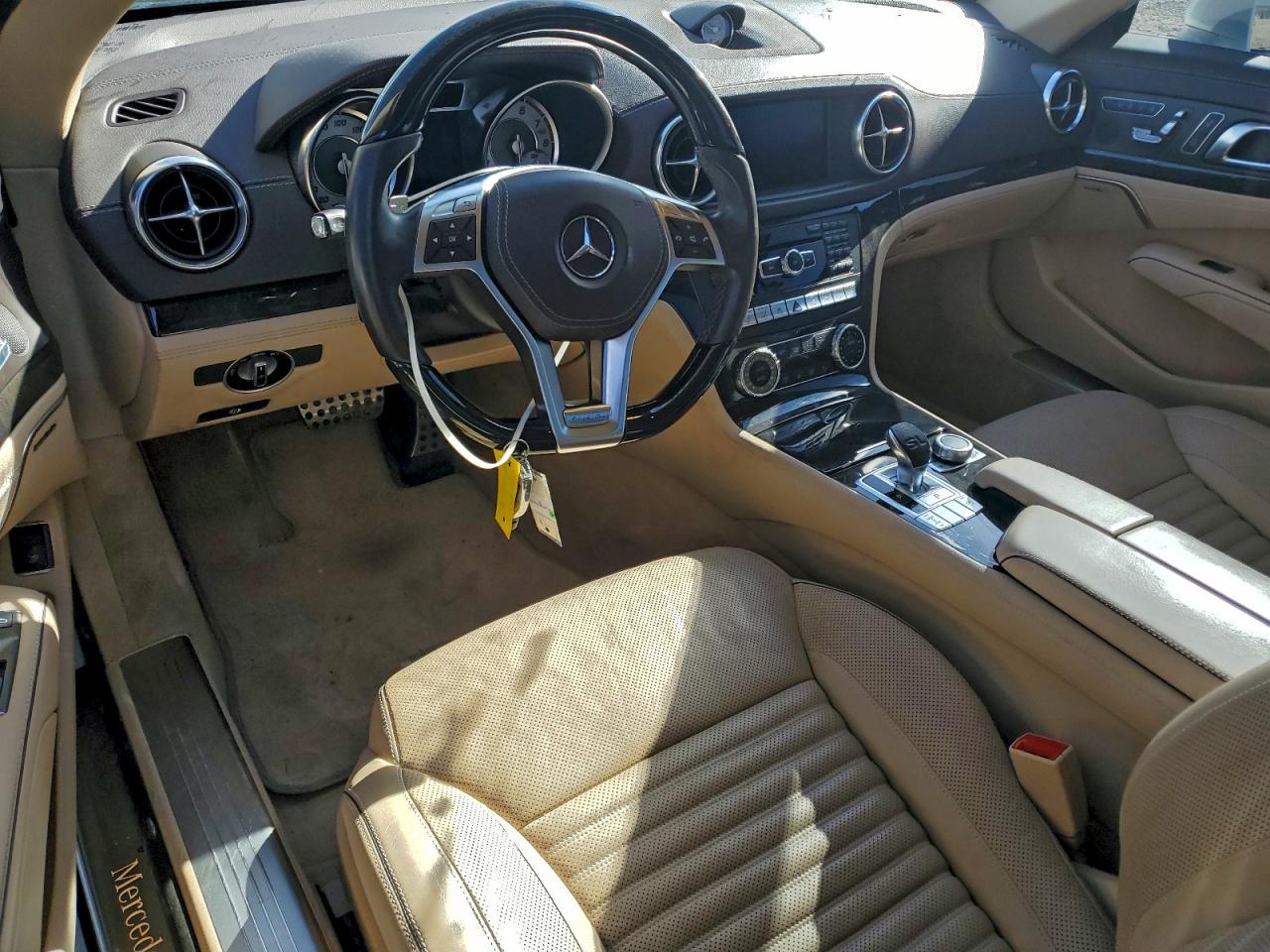 2015 Mercedes-benz Sl 550 White vin: WDDJK7DA3FF030258