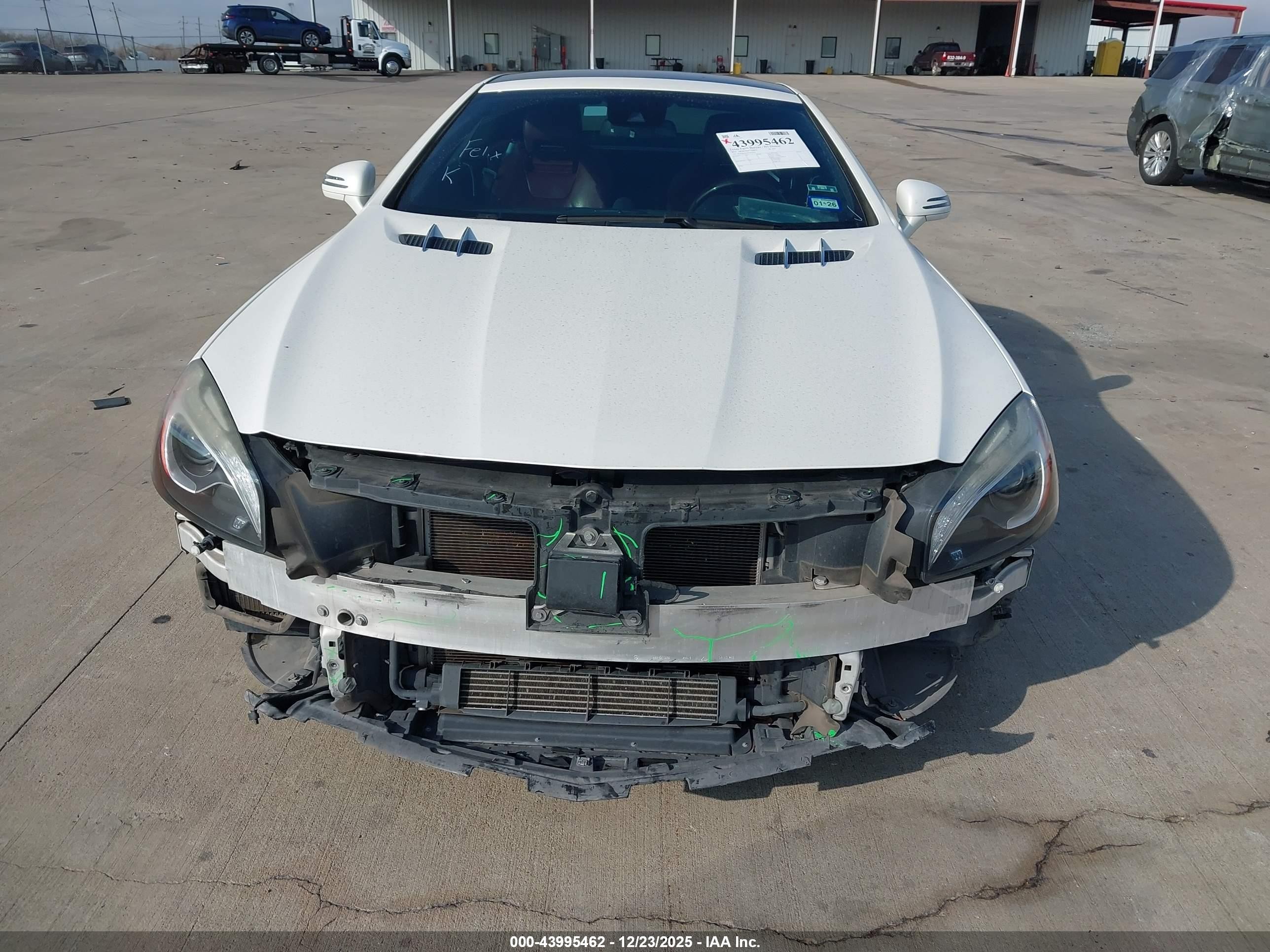 2014 Mercedes-benz Sl 550   White vin: WDDJK7DA4EF024144