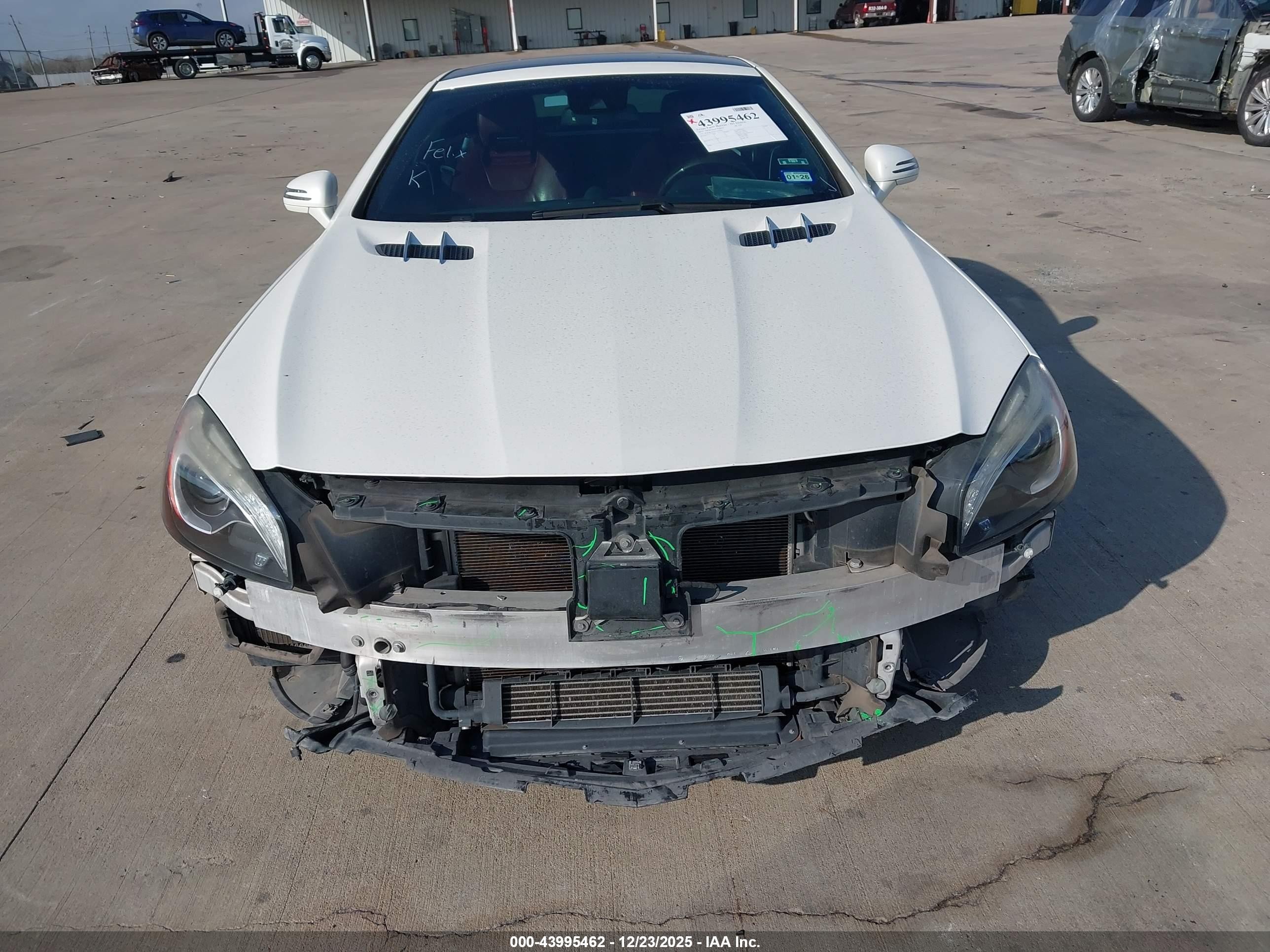 2014 Mercedes-benz Sl 550   White vin: WDDJK7DA4EF024144