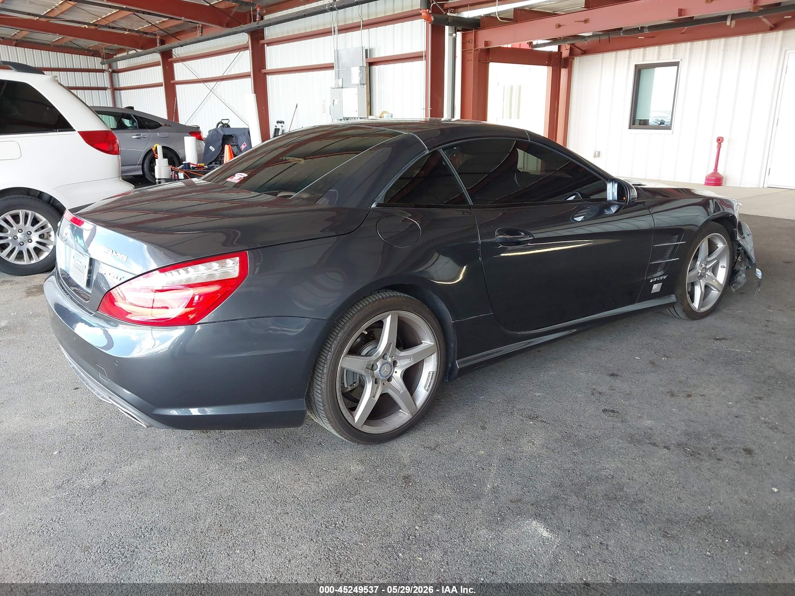 2013 Mercedes-benz Sl 550   Gray vin: WDDJK7DA6DF021146