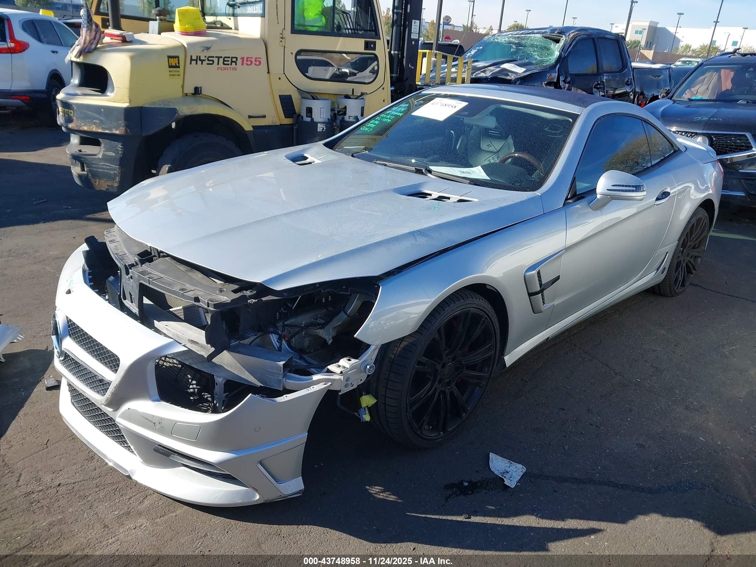 2014 Mercedes-benz Sl 550   Silver vin: WDDJK7DA6EF023318