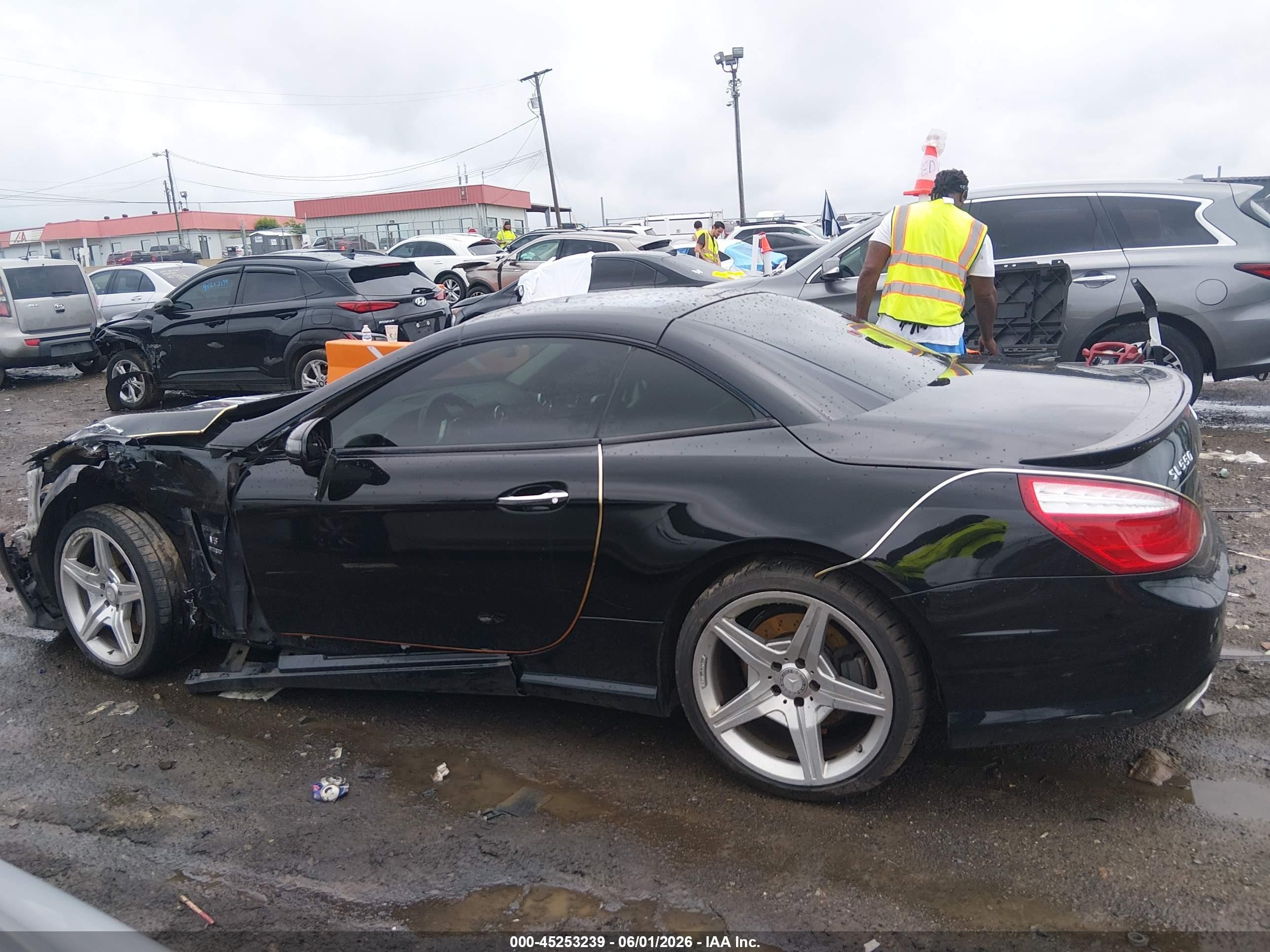 2013 Mercedes-benz Sl 550 Black vin: WDDJK7DA7DF012407