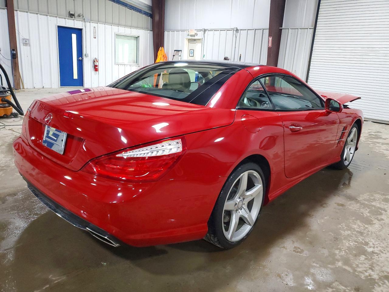 2014 Mercedes-benz Sl 550 Red vin: WDDJK7DA7EF029743