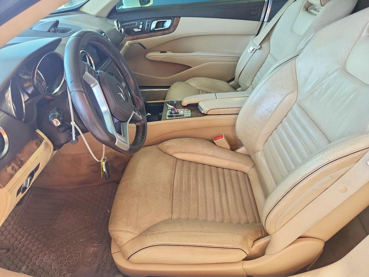 2013 Mercedes-benz Sl 550 Белый vin: WDDJK7DAXDF011915