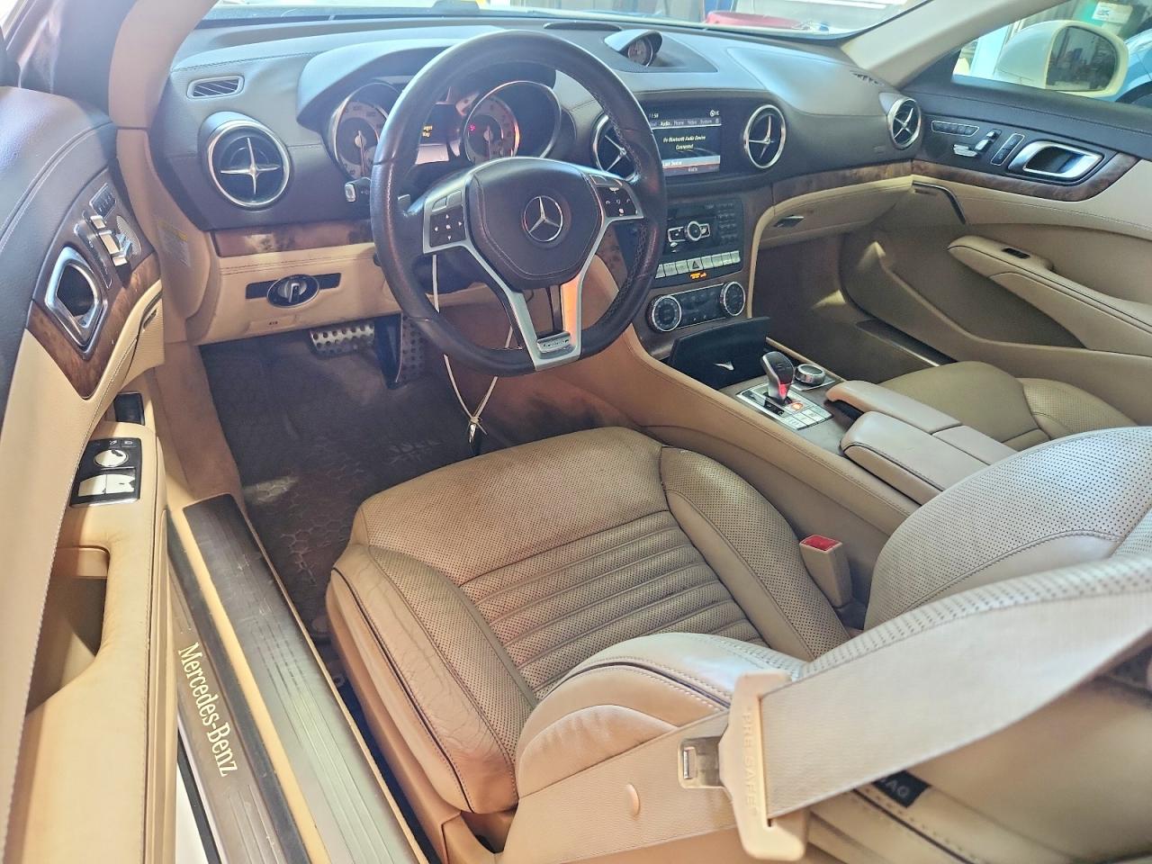 2013 Mercedes-benz Sl 550 Белый vin: WDDJK7DAXDF011915