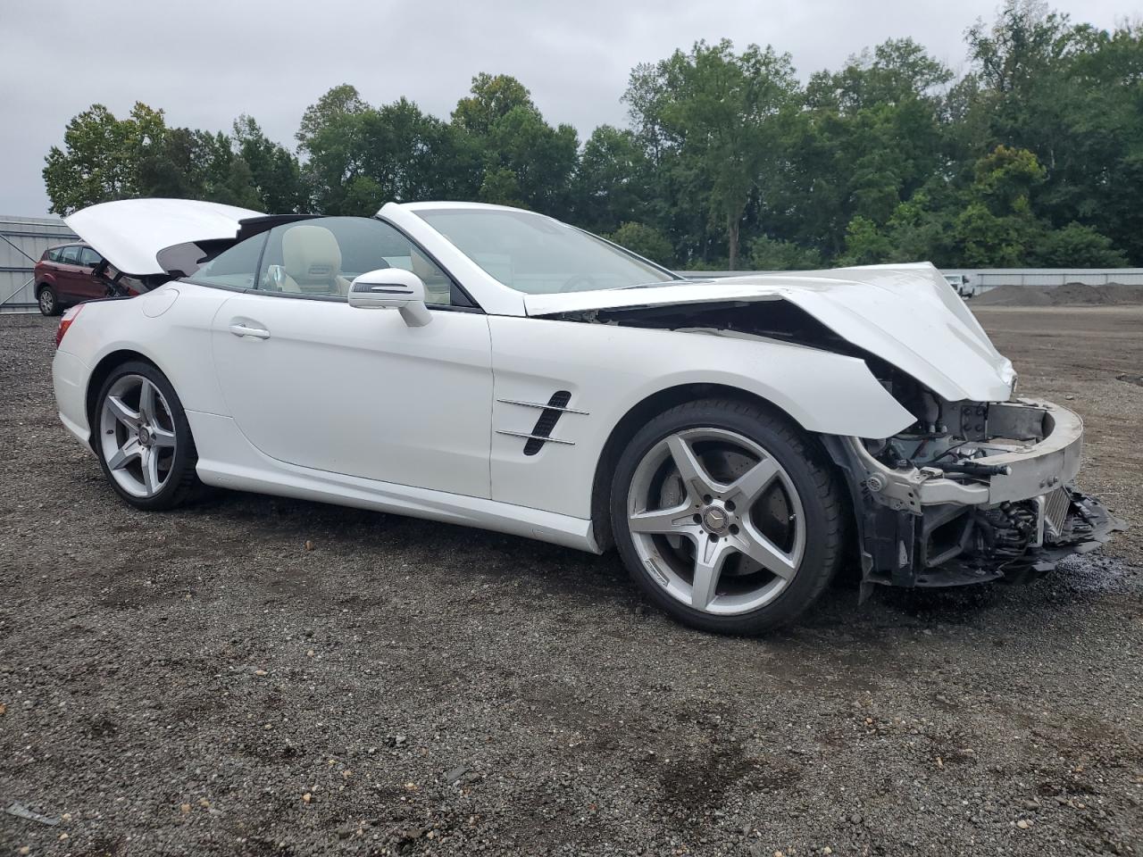 2014 Mercedes-benz Sl 550 White vin: WDDJK7DAXEF024178