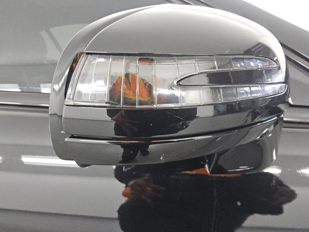2014 Mercedes-benz Sl 550 Black vin: WDDJK7DAXEF026030 Damage: Rf Mirror Cover, Heavy Scratch, 1 To 2 Inches