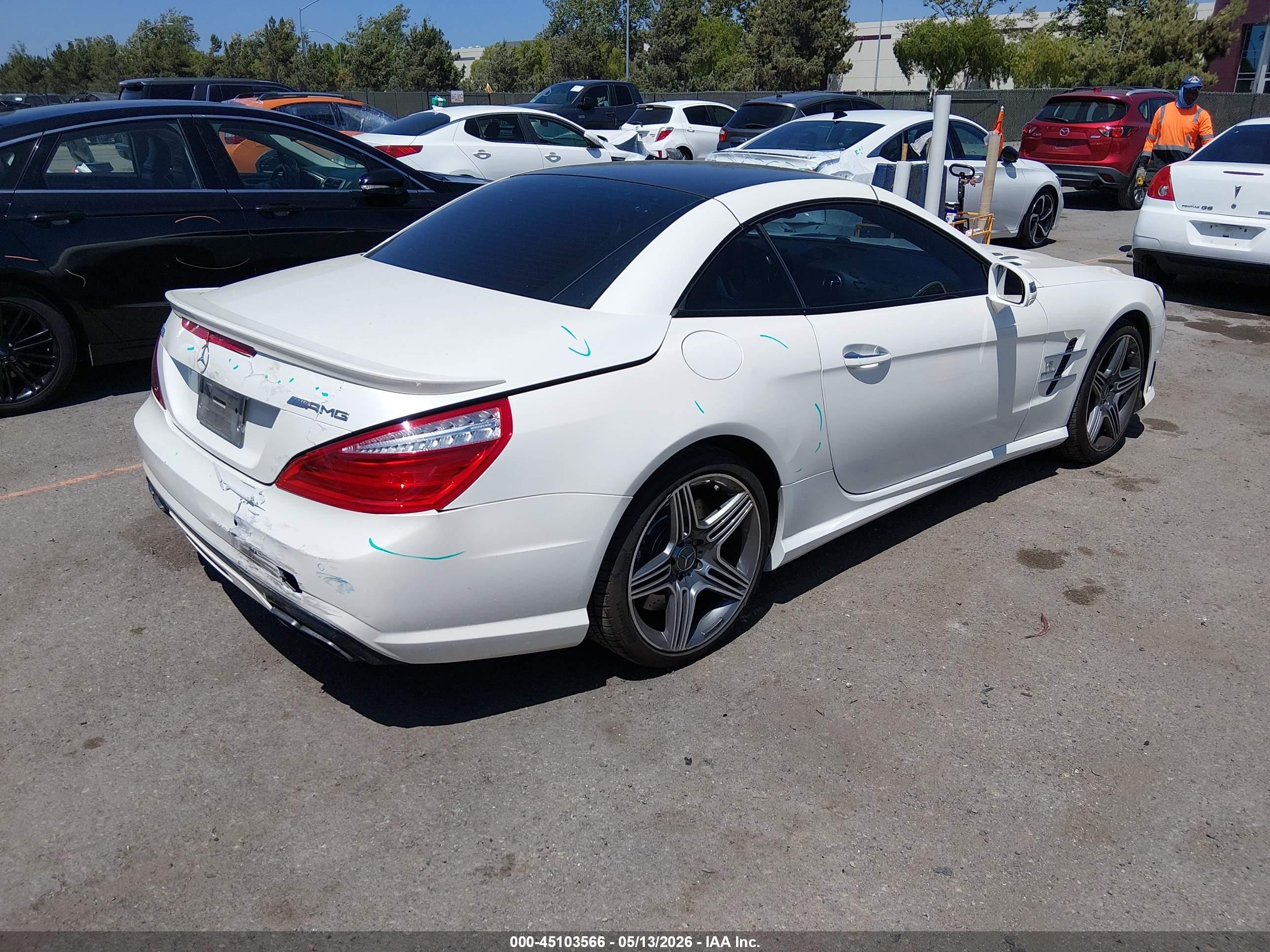 2013 Mercedes-benz Sl 63 Amg   White vin: WDDJK7EA6DF005155