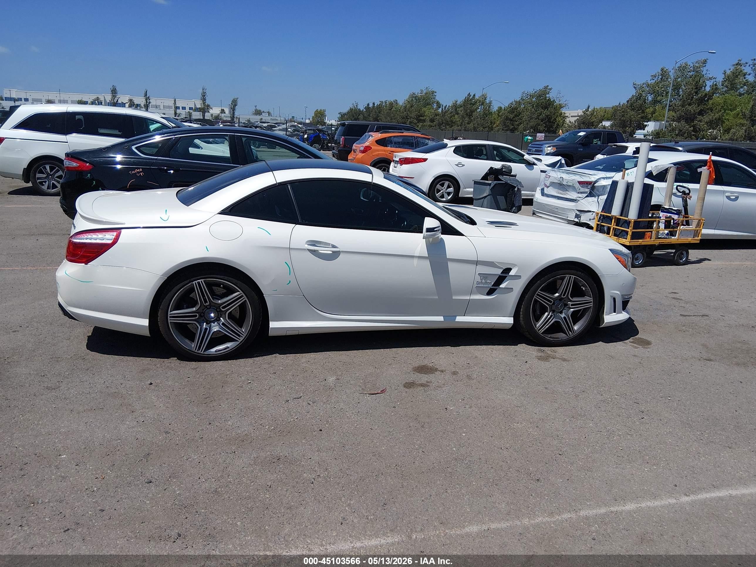 2013 Mercedes-benz Sl 63 Amg   White vin: WDDJK7EA6DF005155