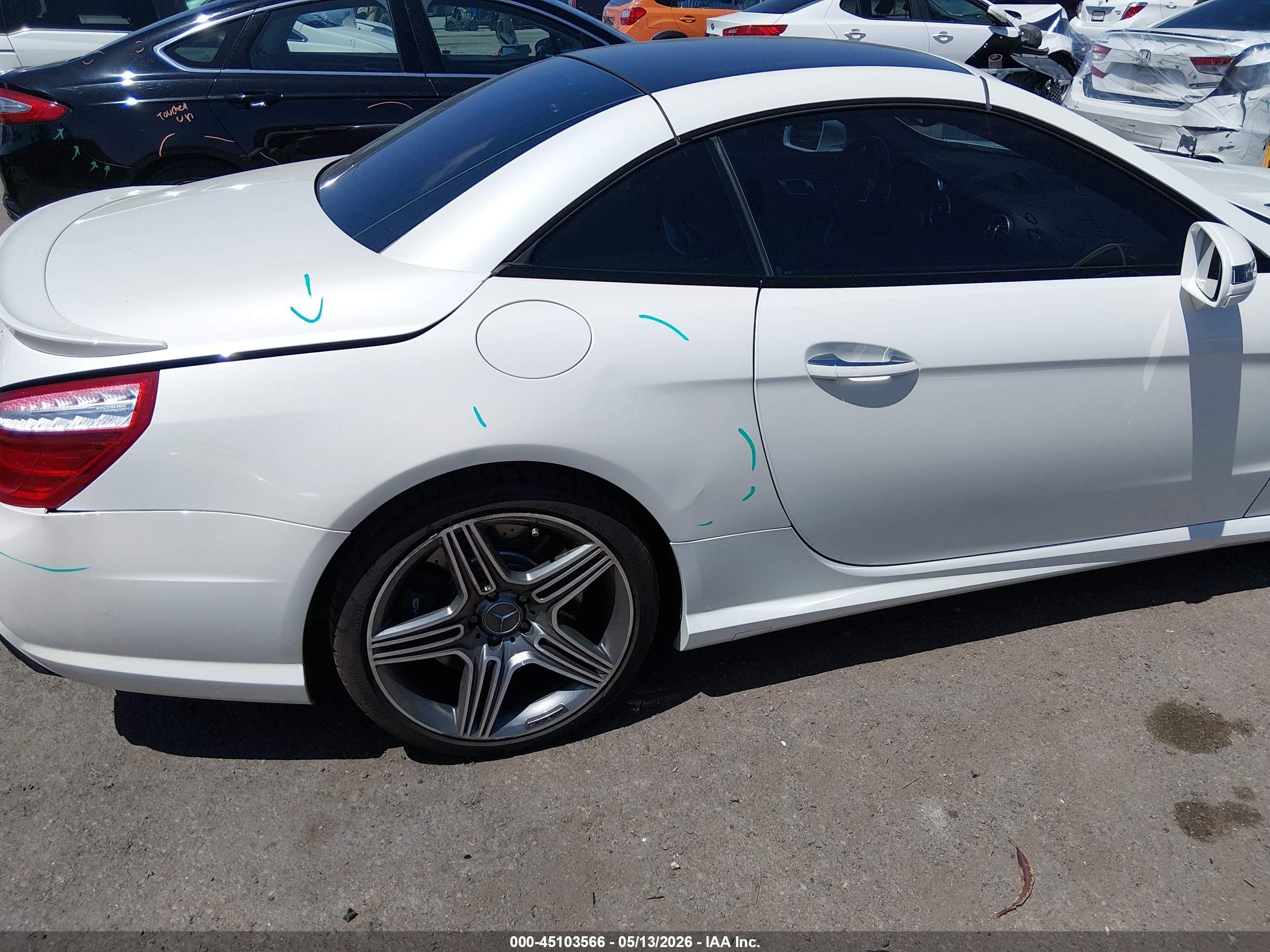 2013 Mercedes-benz Sl 63 Amg   White vin: WDDJK7EA6DF005155
