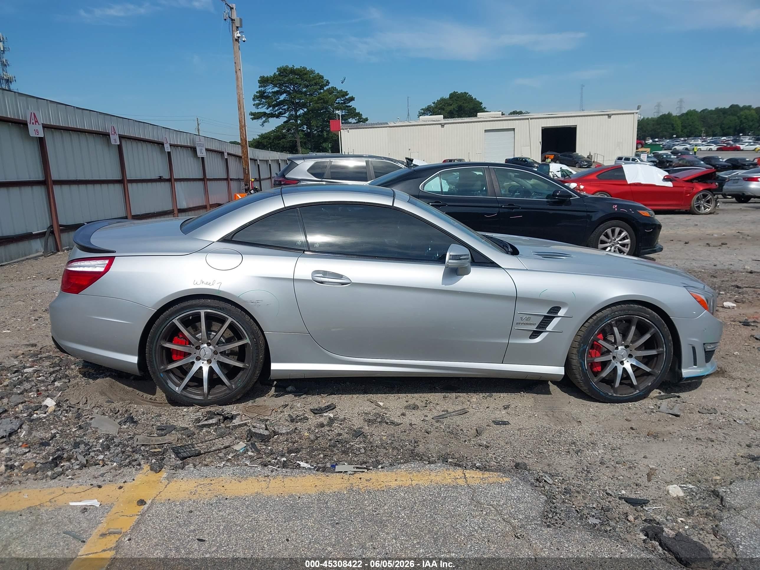 2013 Mercedes-benz Sl 63 Amg Silver vin: WDDJK7EA8DF004587