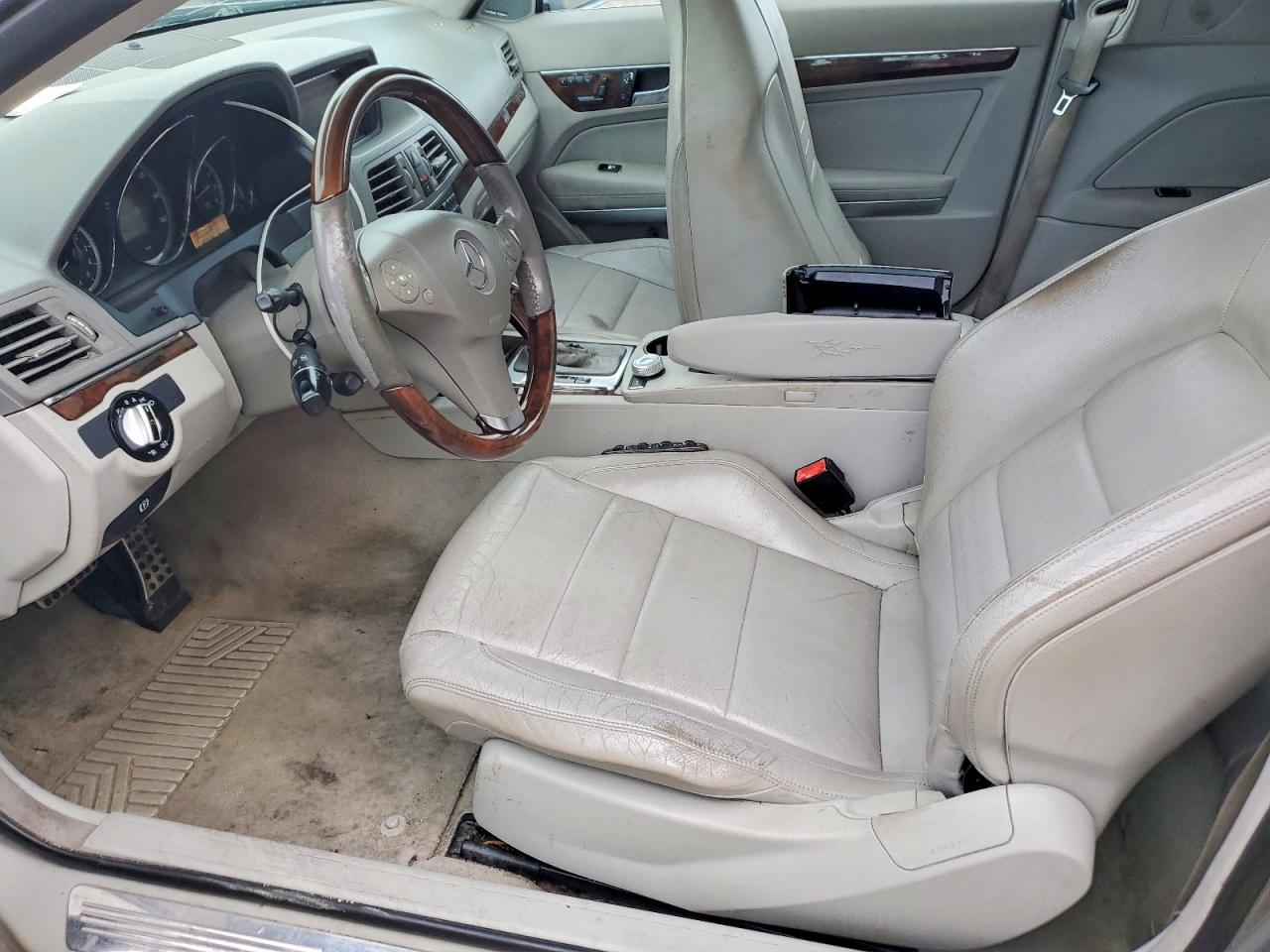 2010 Mercedes-benz E 350 Silver vin: WDDKJ5GB0AF018142