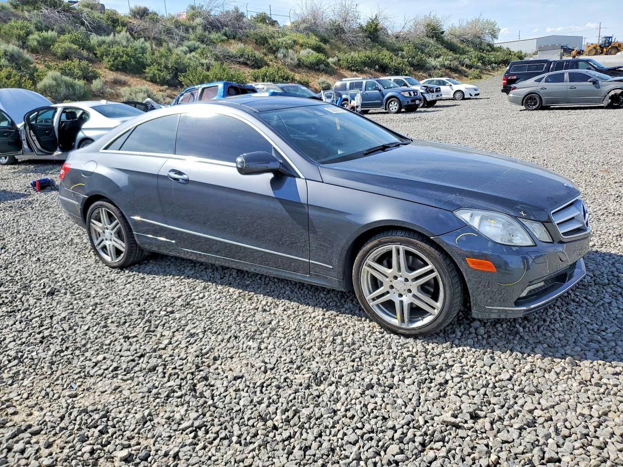 2010 Mercedes-benz E 350 Угольный vin: WDDKJ5GB2AF018501