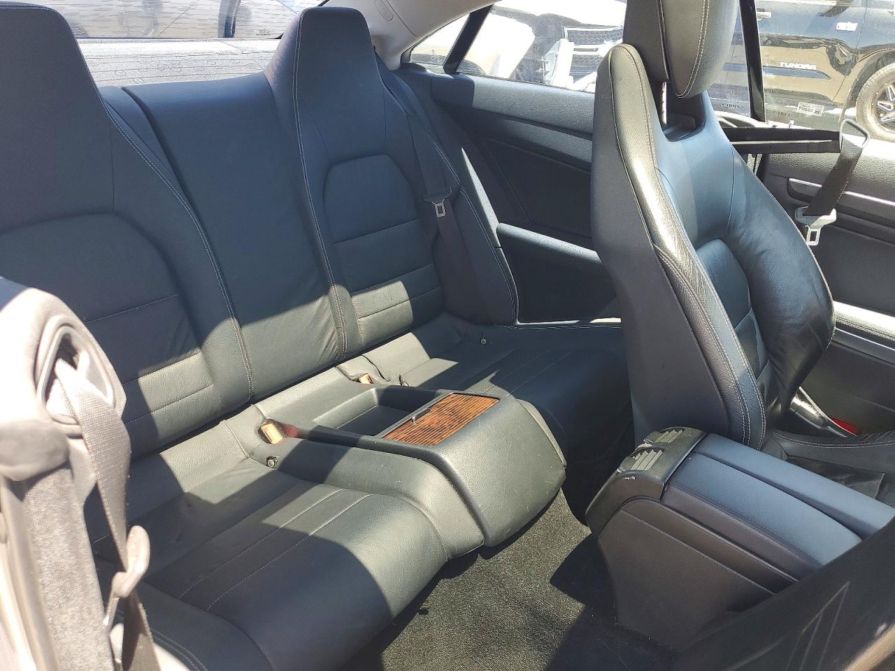 2010 Mercedes-benz E 350 Gray vin: WDDKJ5GB5AF010845