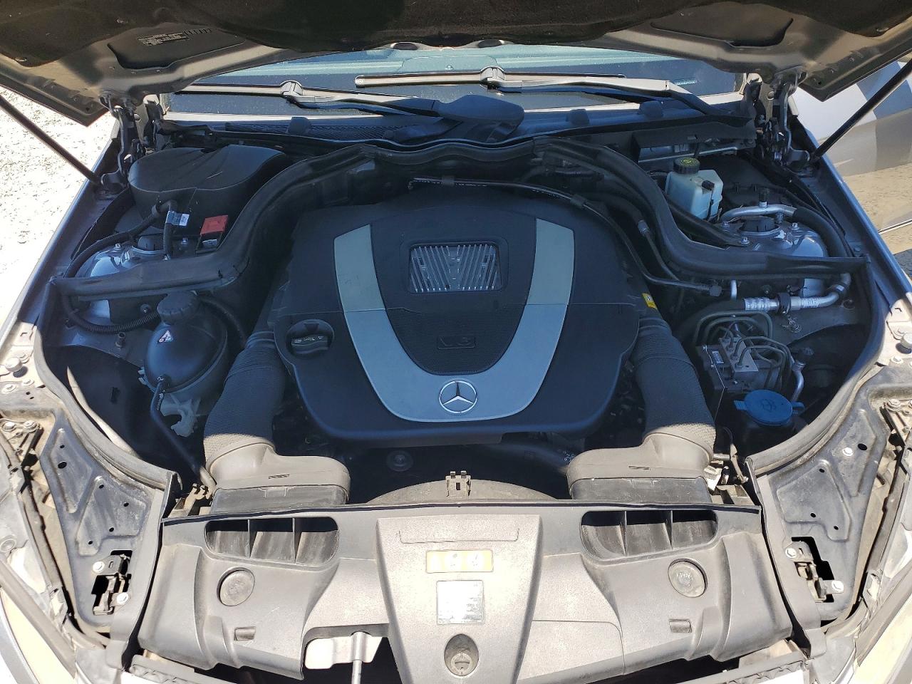 2010 Mercedes-benz E 350 Gray vin: WDDKJ5GB5AF010845