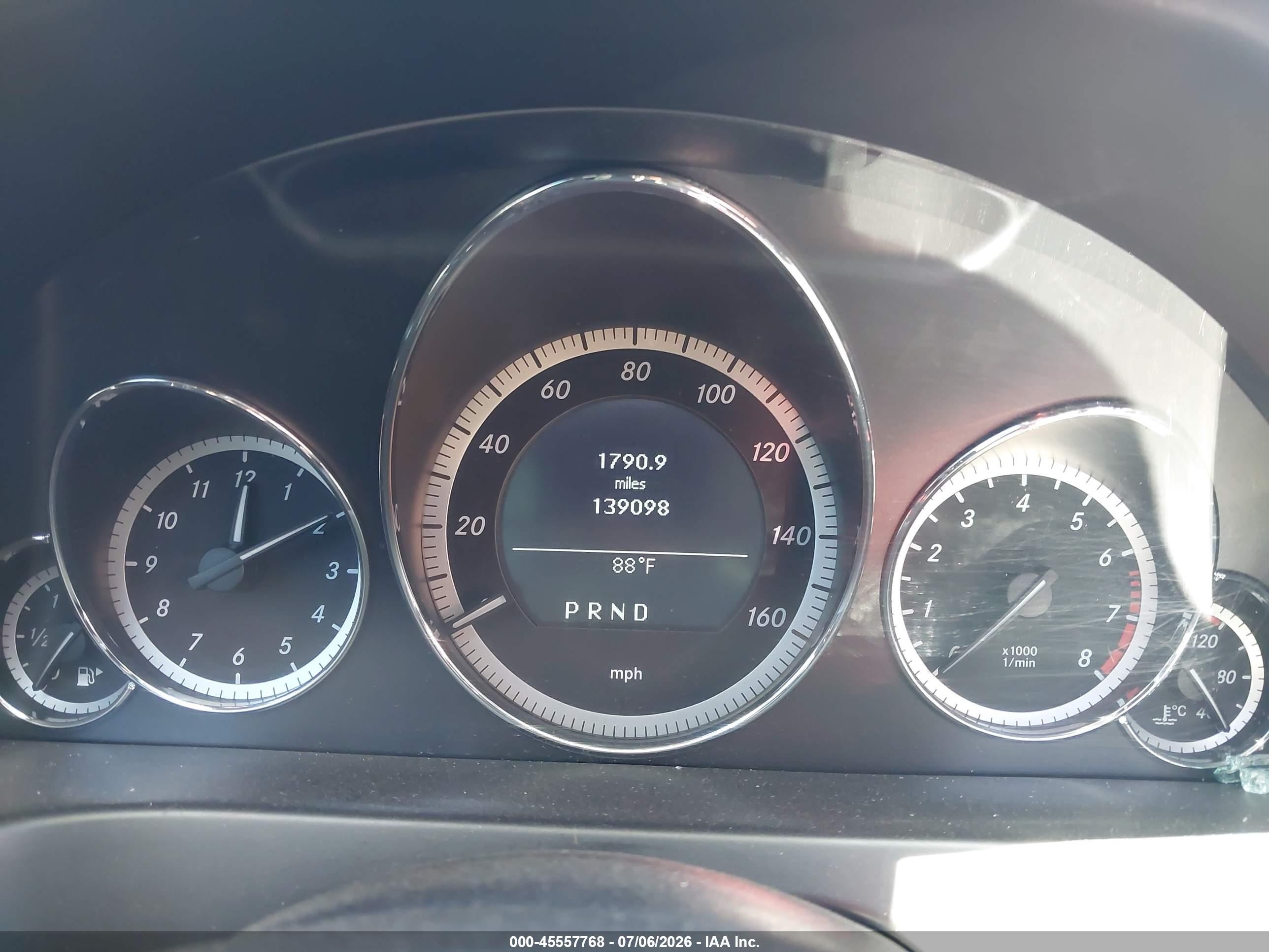 2011 Mercedes-benz E 350   Black vin: WDDKJ5GB7BF077044