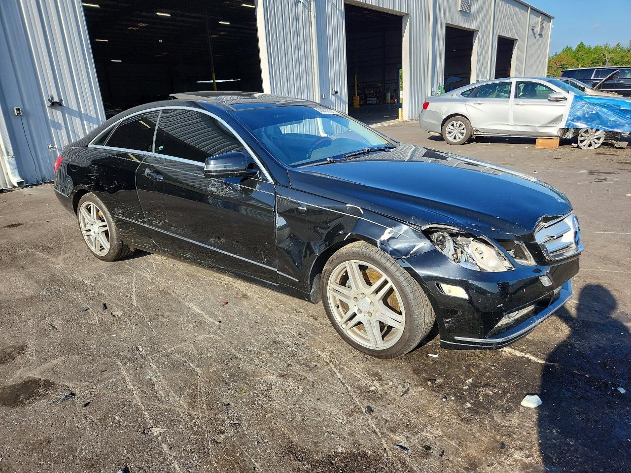 2010 Mercedes-benz E 350 Black vin: WDDKJ5GB8AF032872