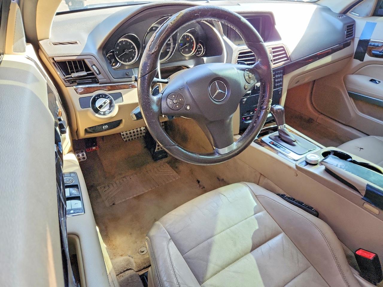 2010 Mercedes-benz E 350 Black vin: WDDKJ5GB8AF032872
