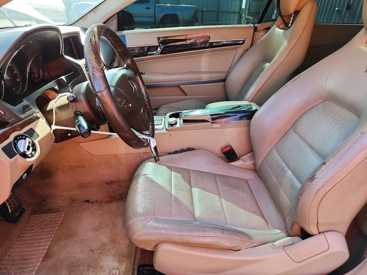 2010 Mercedes-benz E 350 Black vin: WDDKJ5GB8AF032872