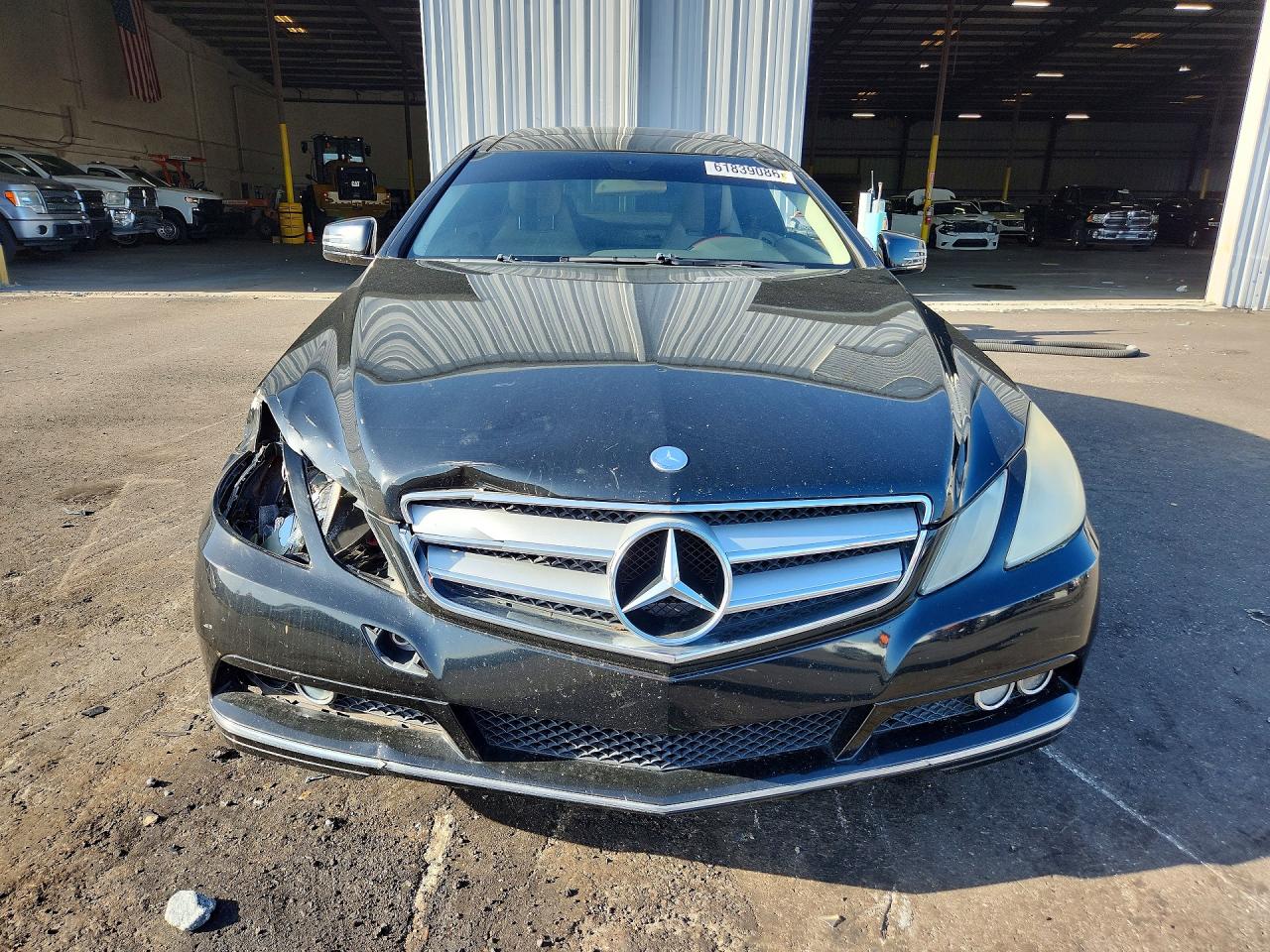 2010 Mercedes-benz E 350 Black vin: WDDKJ5GB8AF032872