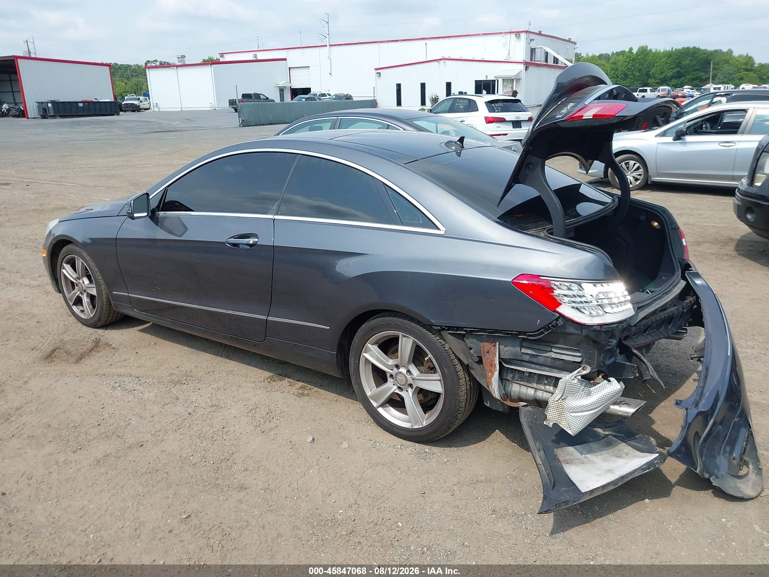 2010 Mercedes-benz E 350   Серый vin: WDDKJ5GB9AF032251