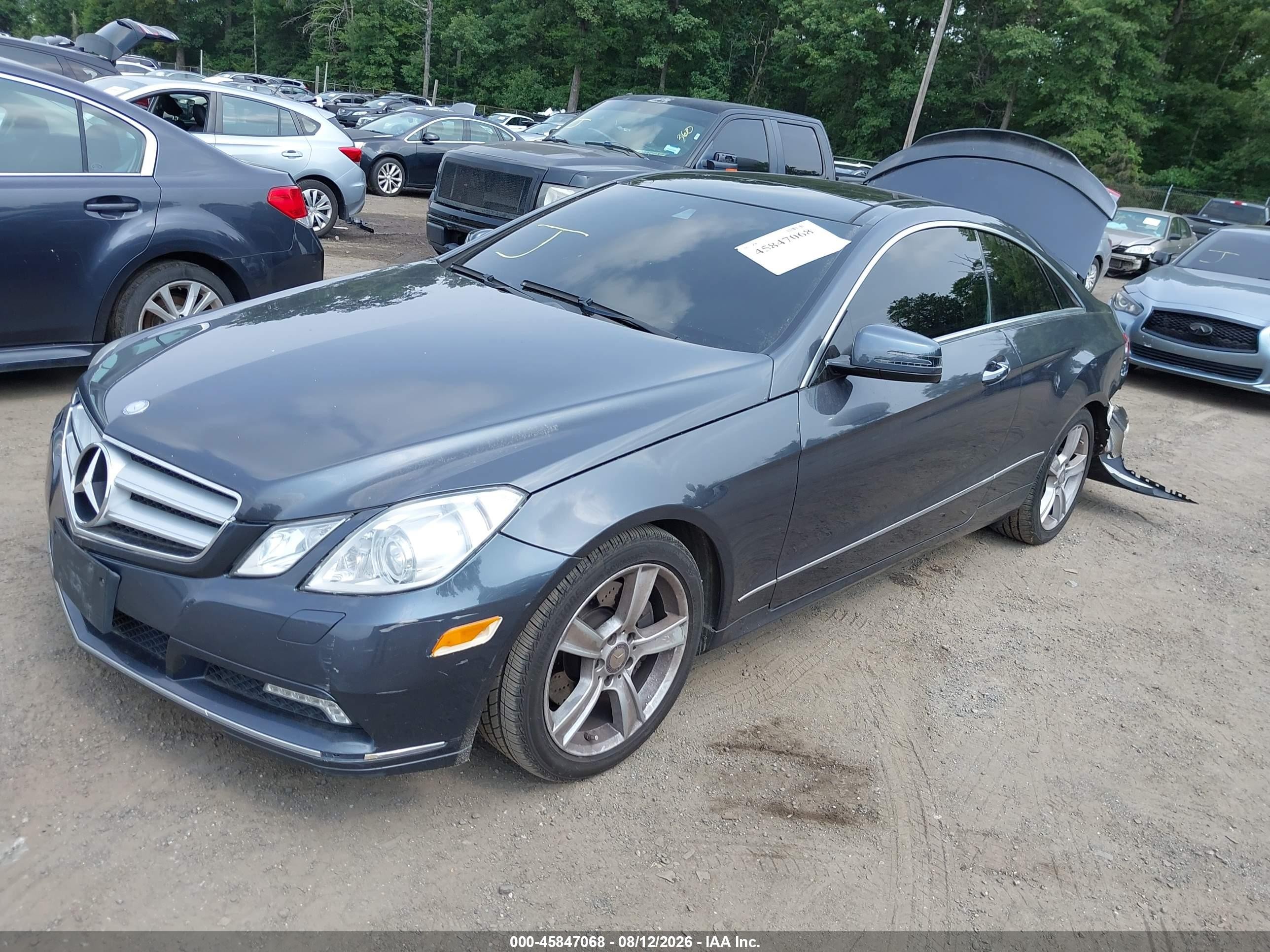 2010 Mercedes-benz E 350   Серый vin: WDDKJ5GB9AF032251